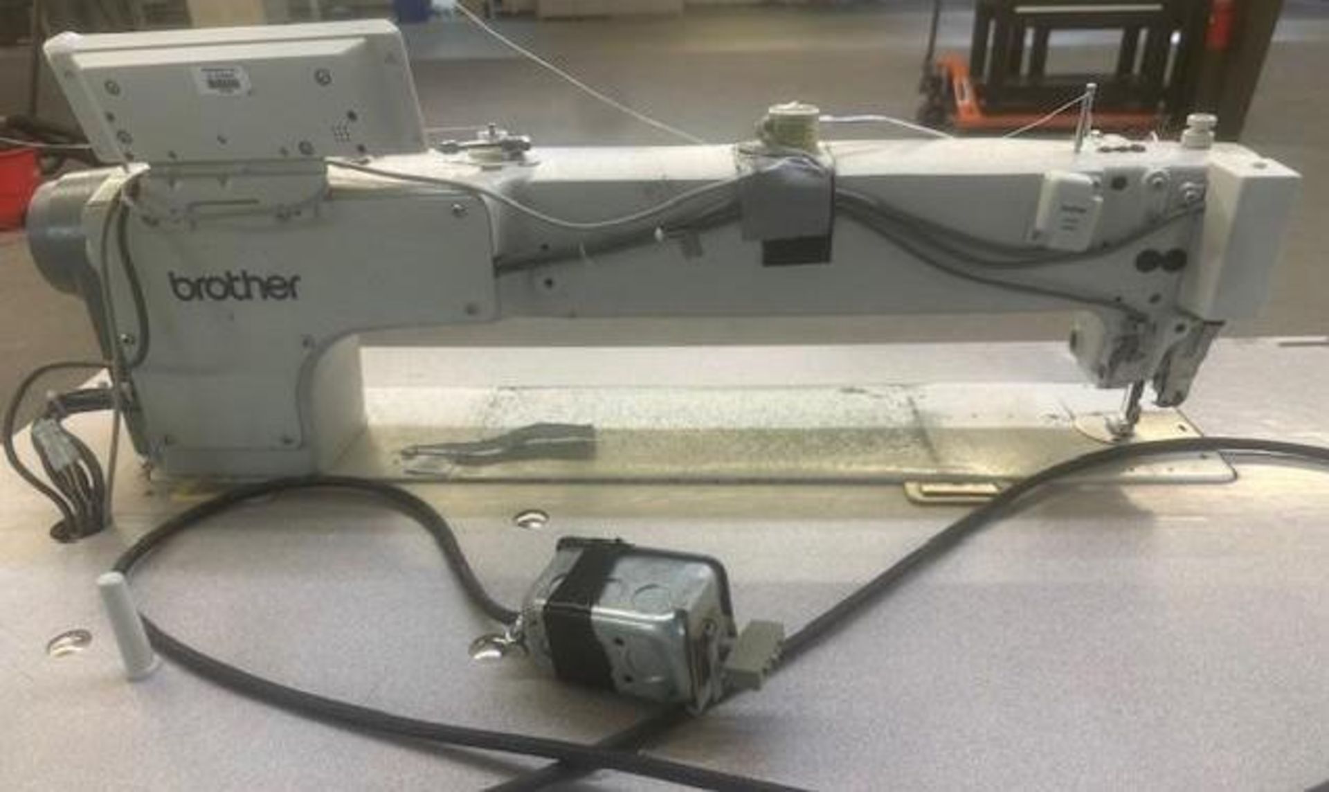 Brother S-7220C-405 Lock Stitch Sewing Machine - Image 3 of 7