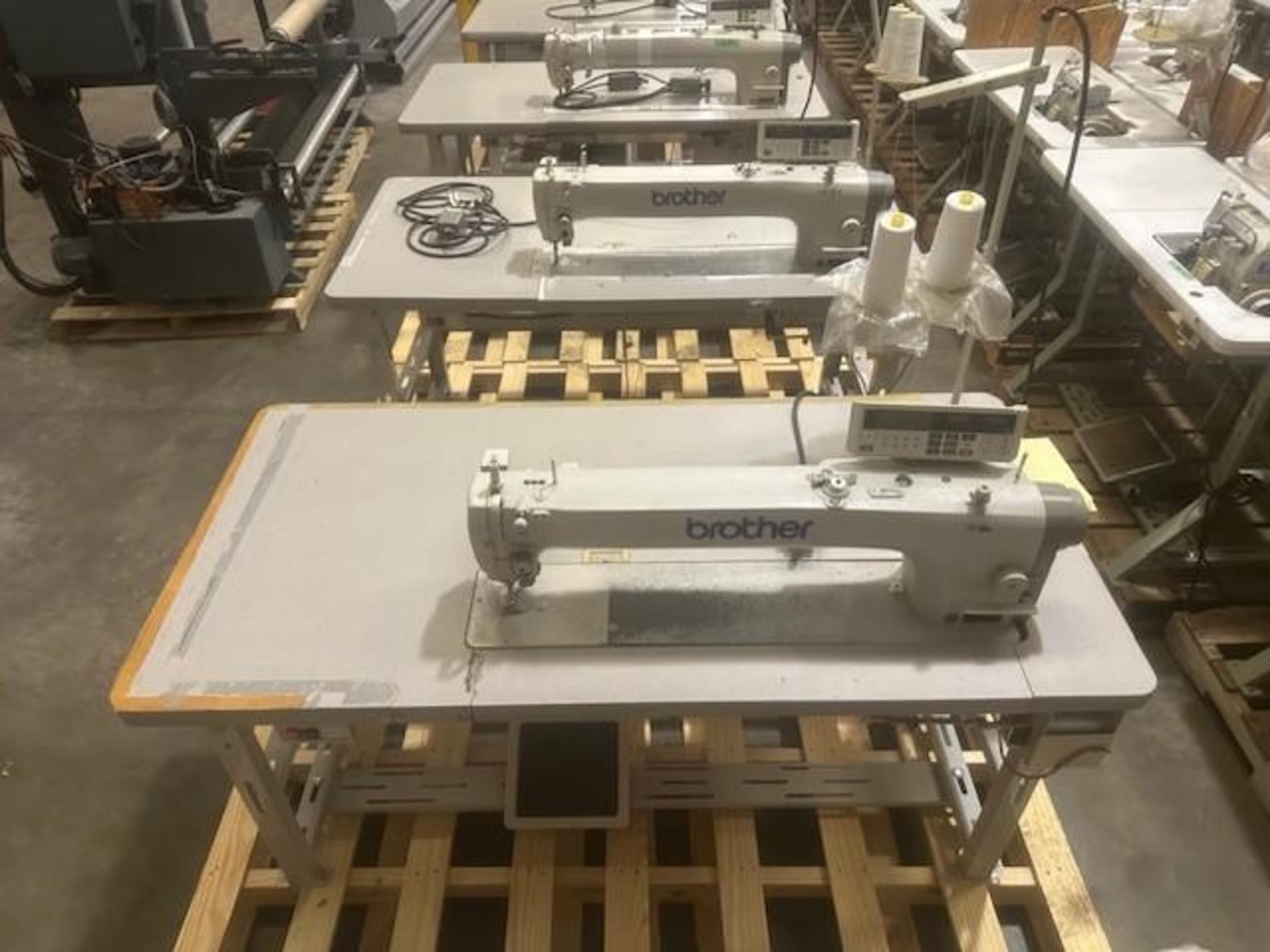 Brother S-7220C-405 Lock Stitch Sewing Machine - Image 2 of 9