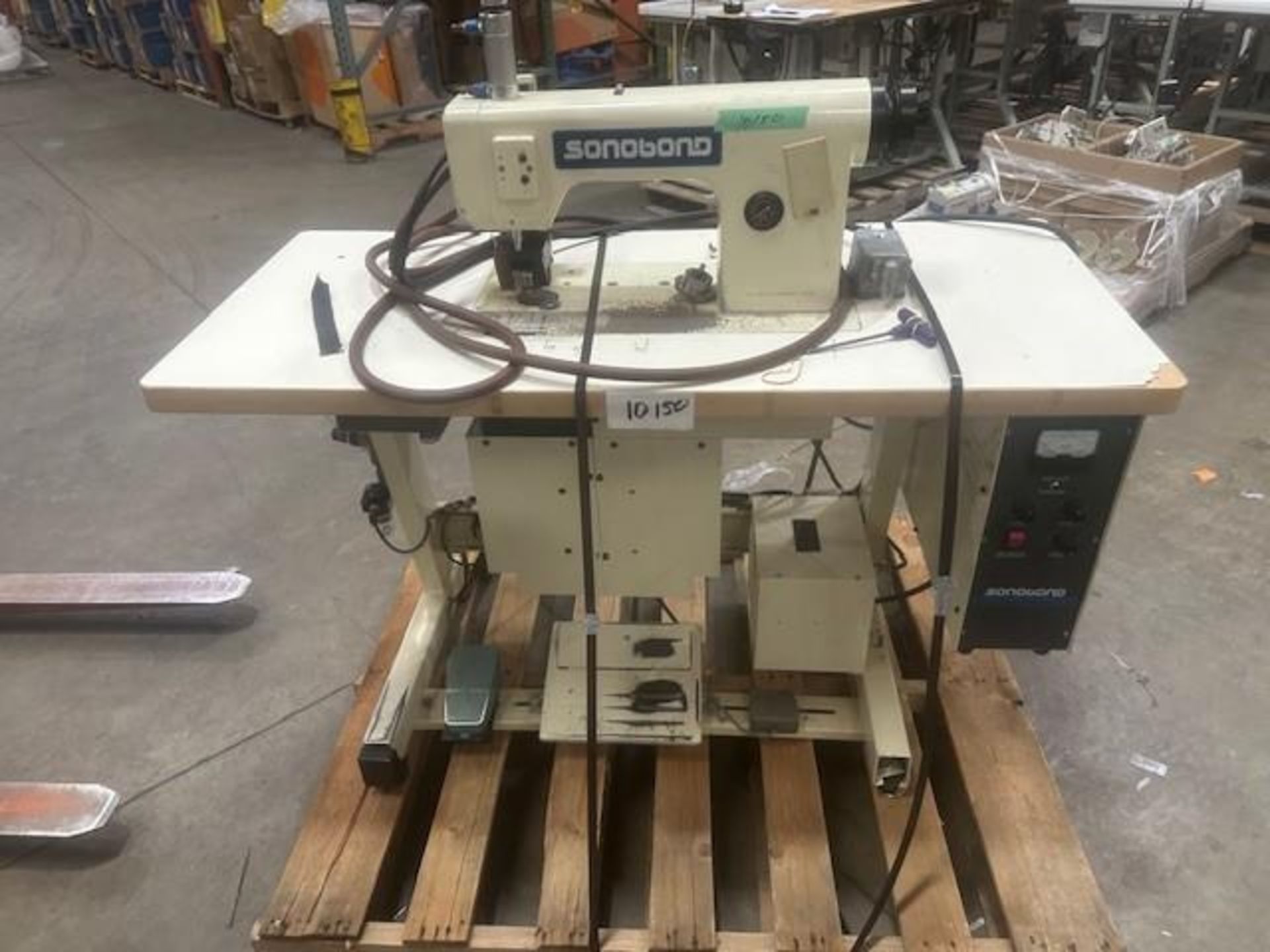 SONOBOND #SM86 Ultrasonic Fabric Bonding Machine