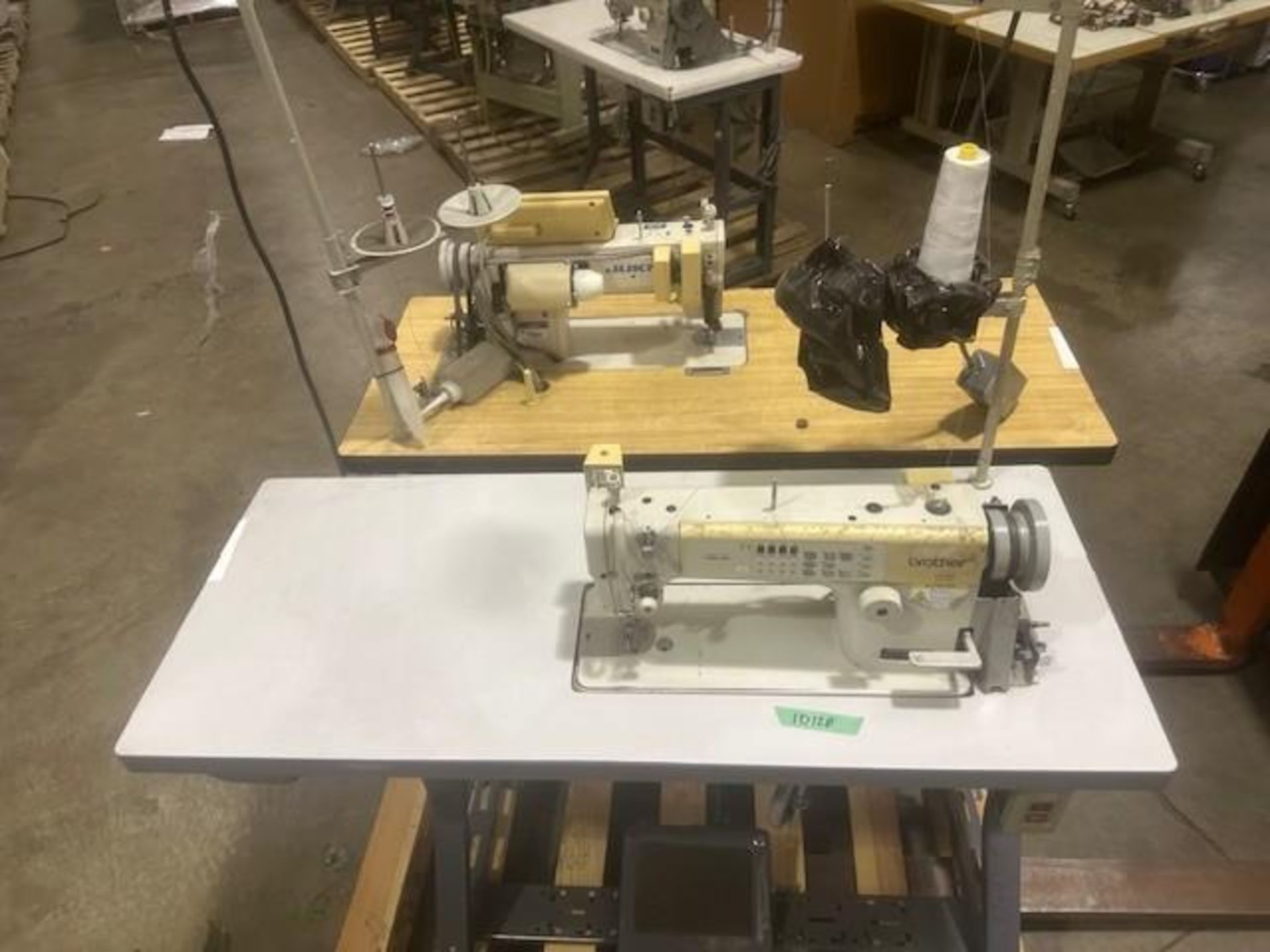 Brother SN-7220-405 Lock Stitch Sewing Machine - Image 8 of 8