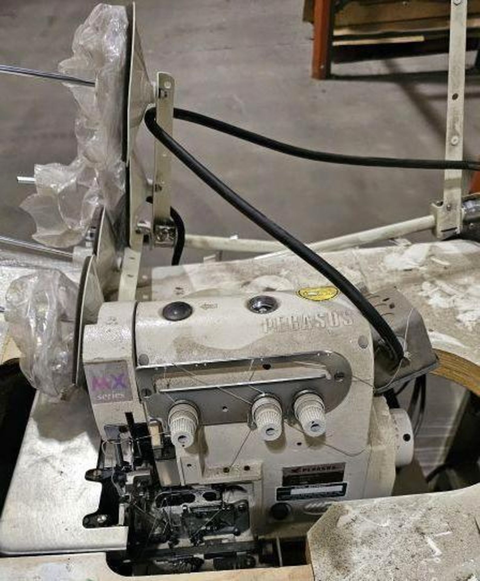 Pegasus MX5204-02-233-4 Three Thread Over Lock - Image 3 of 6
