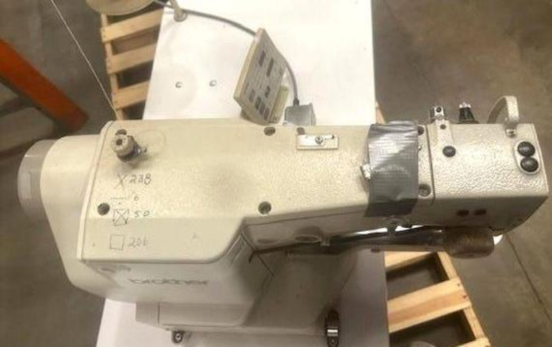 Brother KE-430D-02 Programmable Sewing Machine - Image 6 of 7