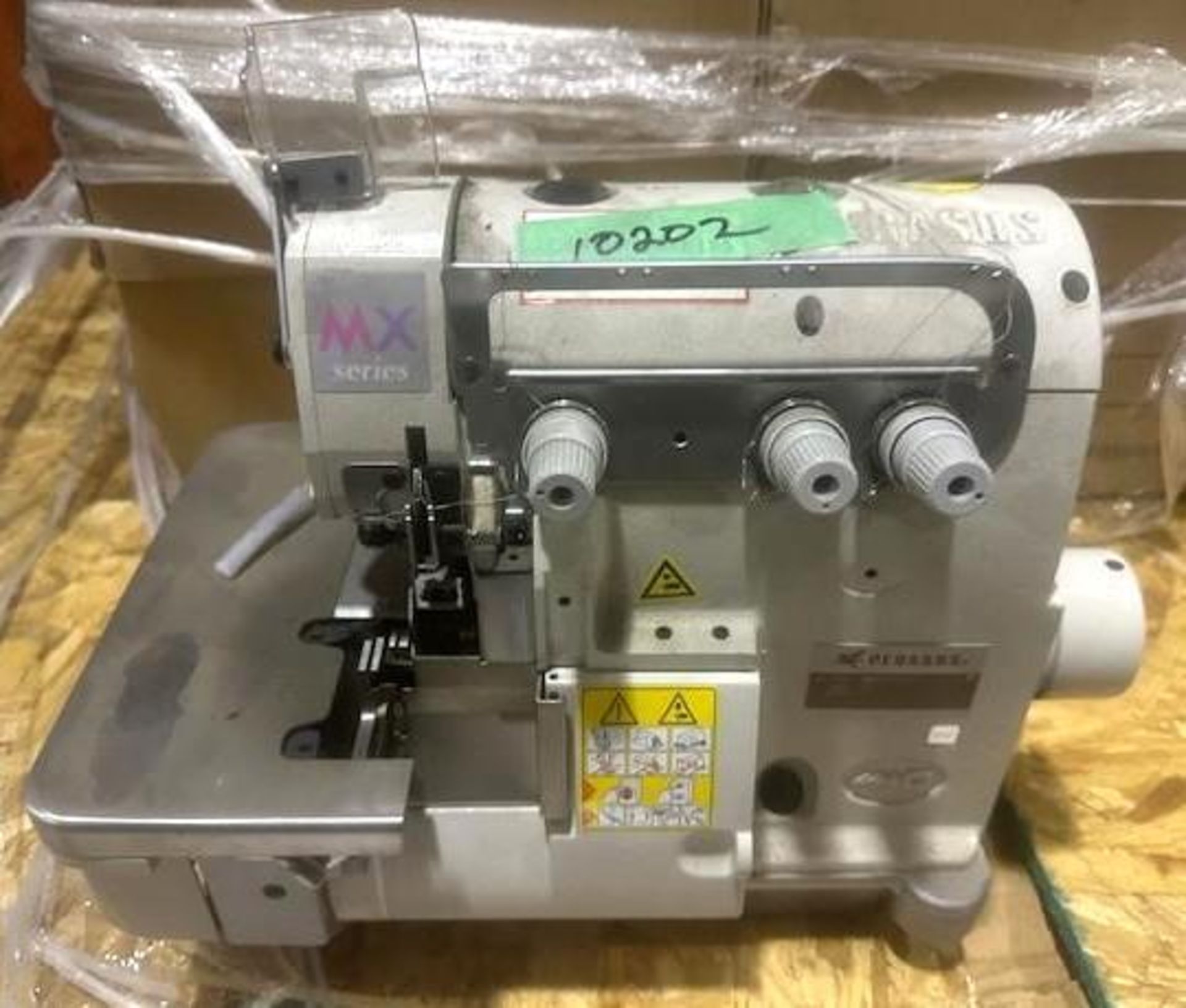 Pegasus MX5204-02-233-4 Three Thread Over Lock w/ No EXT