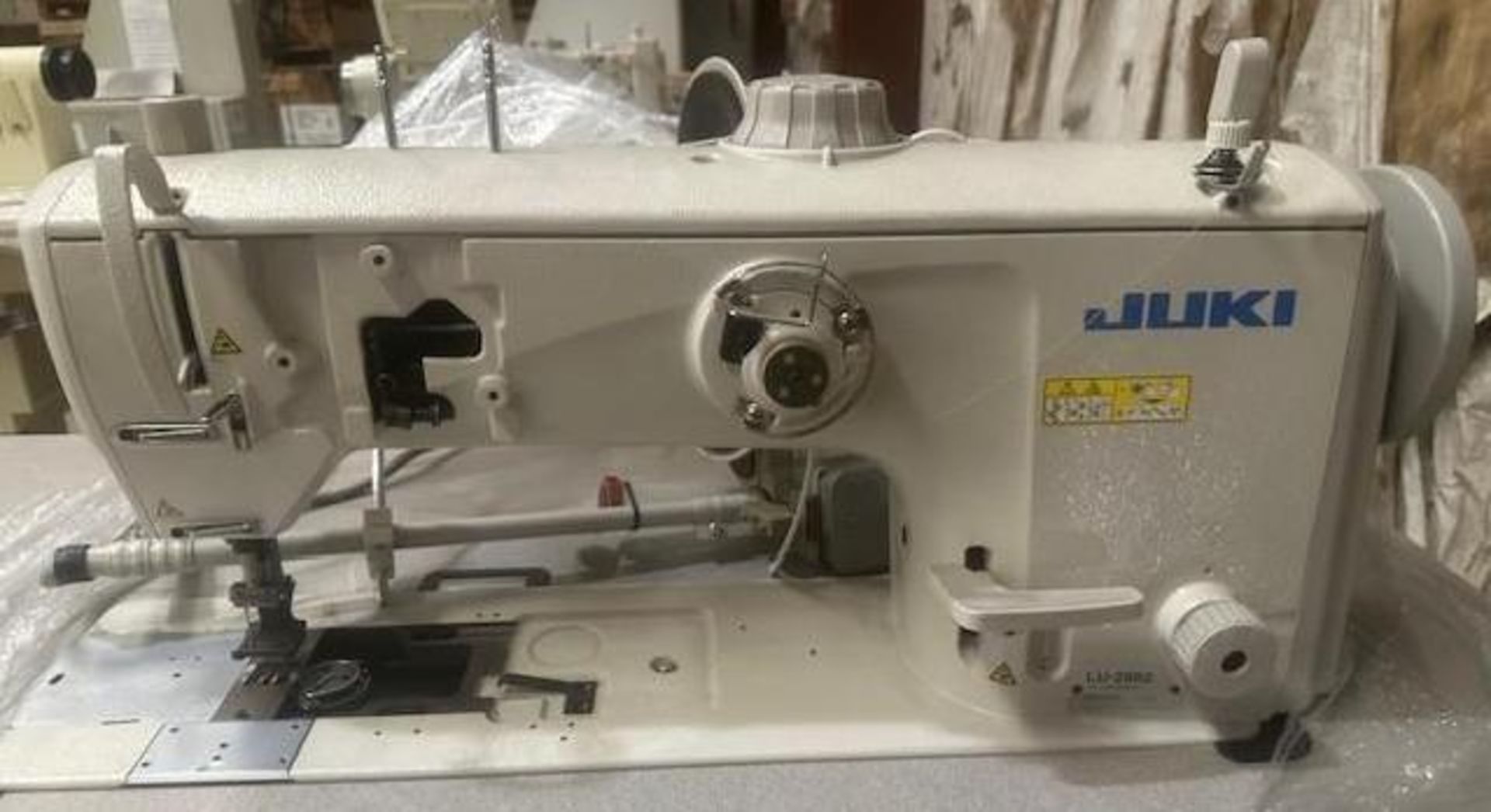 Juki LU-2860 2 Needle Lock Stitch Sewing Machine - Image 3 of 7
