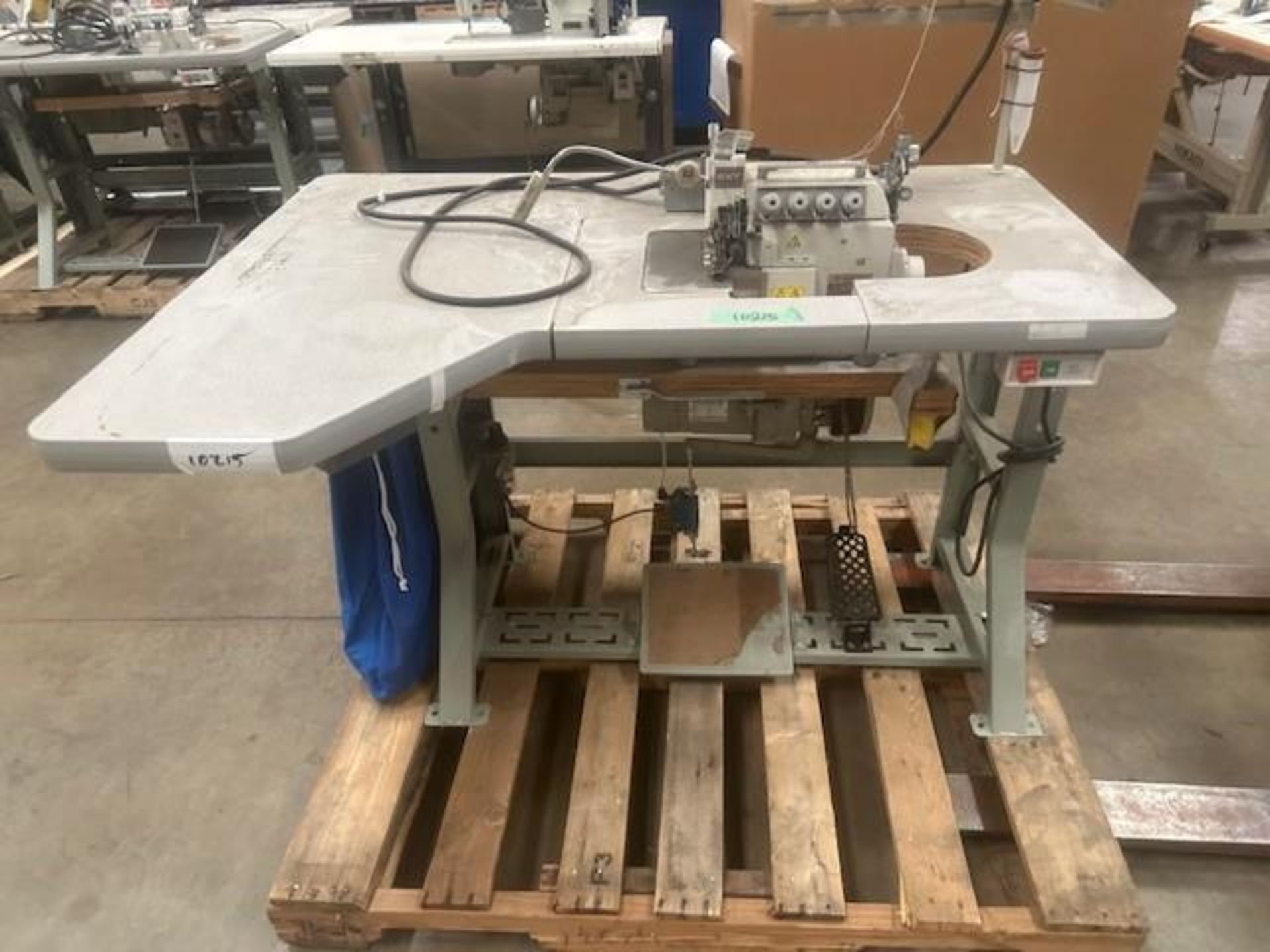 Pegasus EXT3216-A04BA2/535K-5X5/PT Three Thread Over Lock