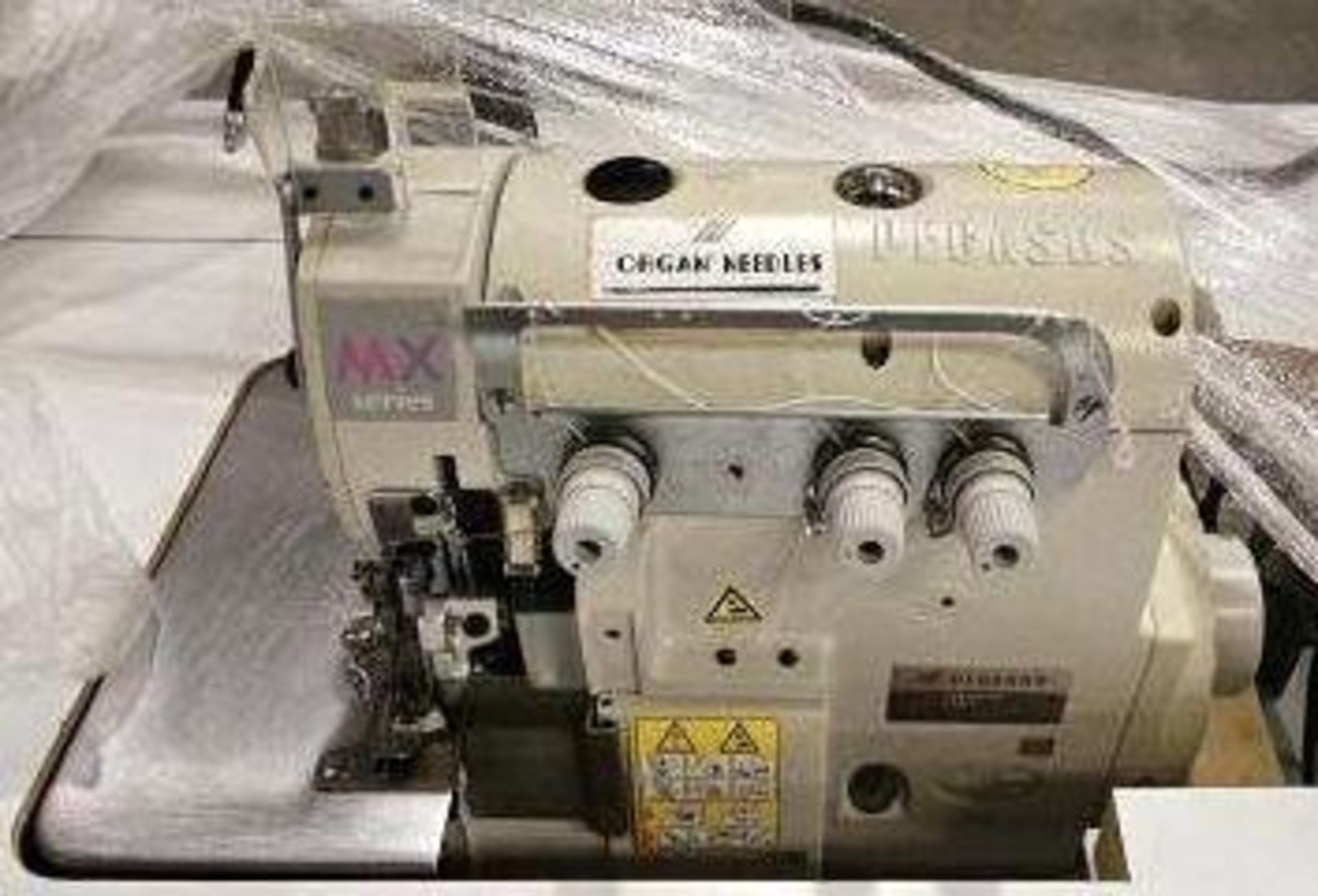 Pegasus MX5204-02-233-4 Serge Sewing Machine - Image 3 of 6