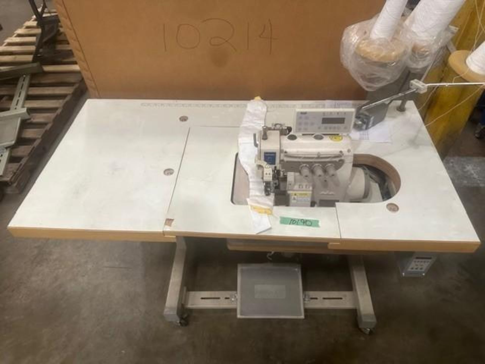 Hikari HX6814TA-03 UTC2/AK Sewing Machine - Image 2 of 7