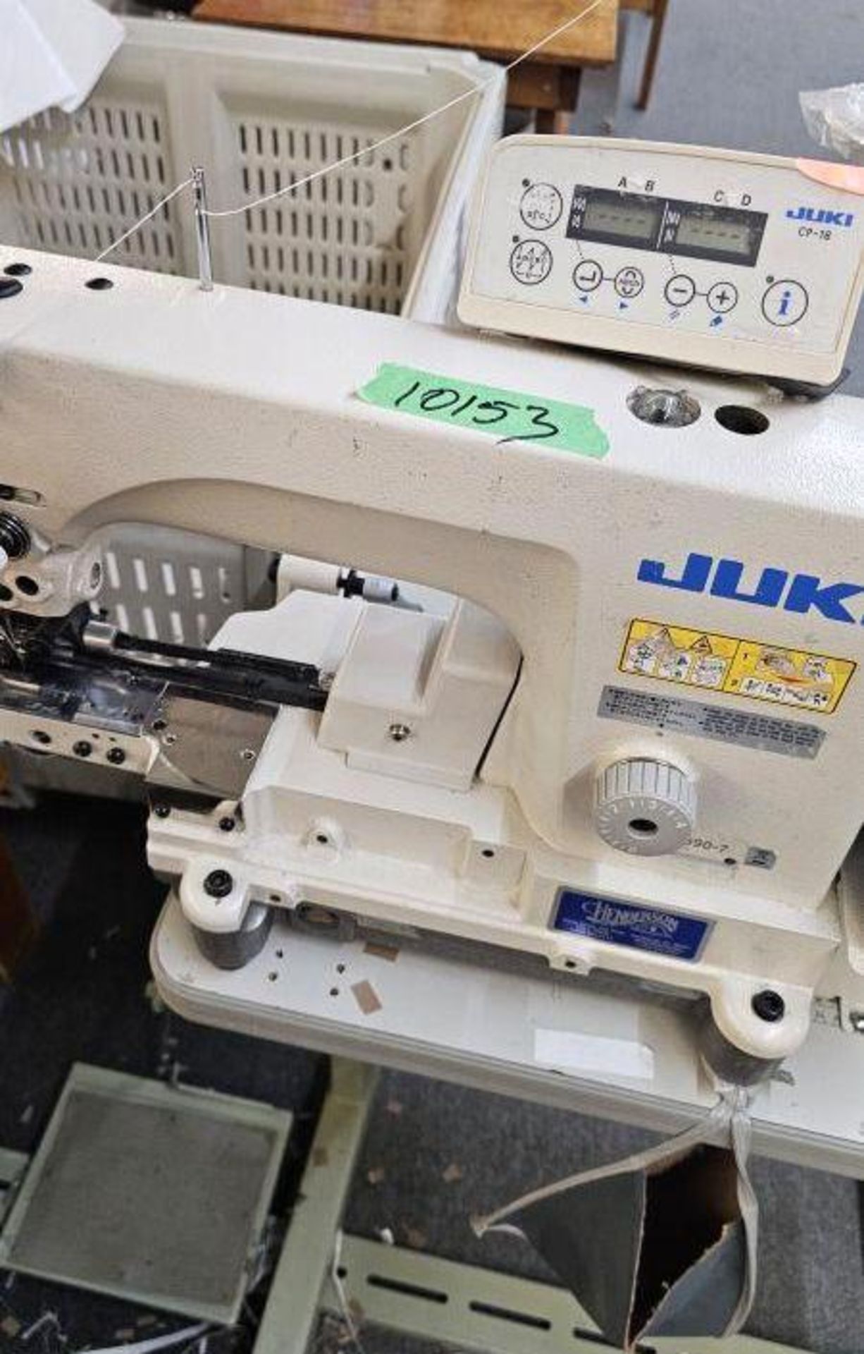 Juki DLN-6390-7 Off Set Lock Stitch Sewing Machine w/ Puller - Image 4 of 8