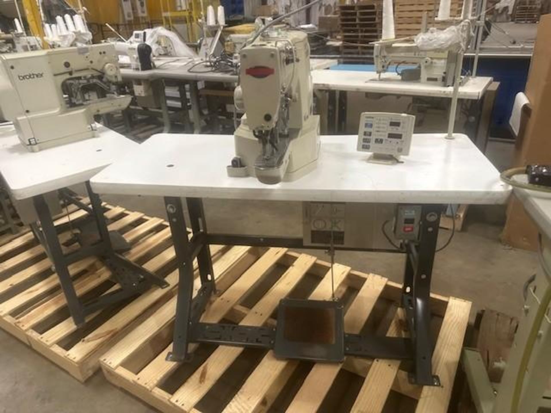 Brother KE-430D-02 Programmable Sewing Machine