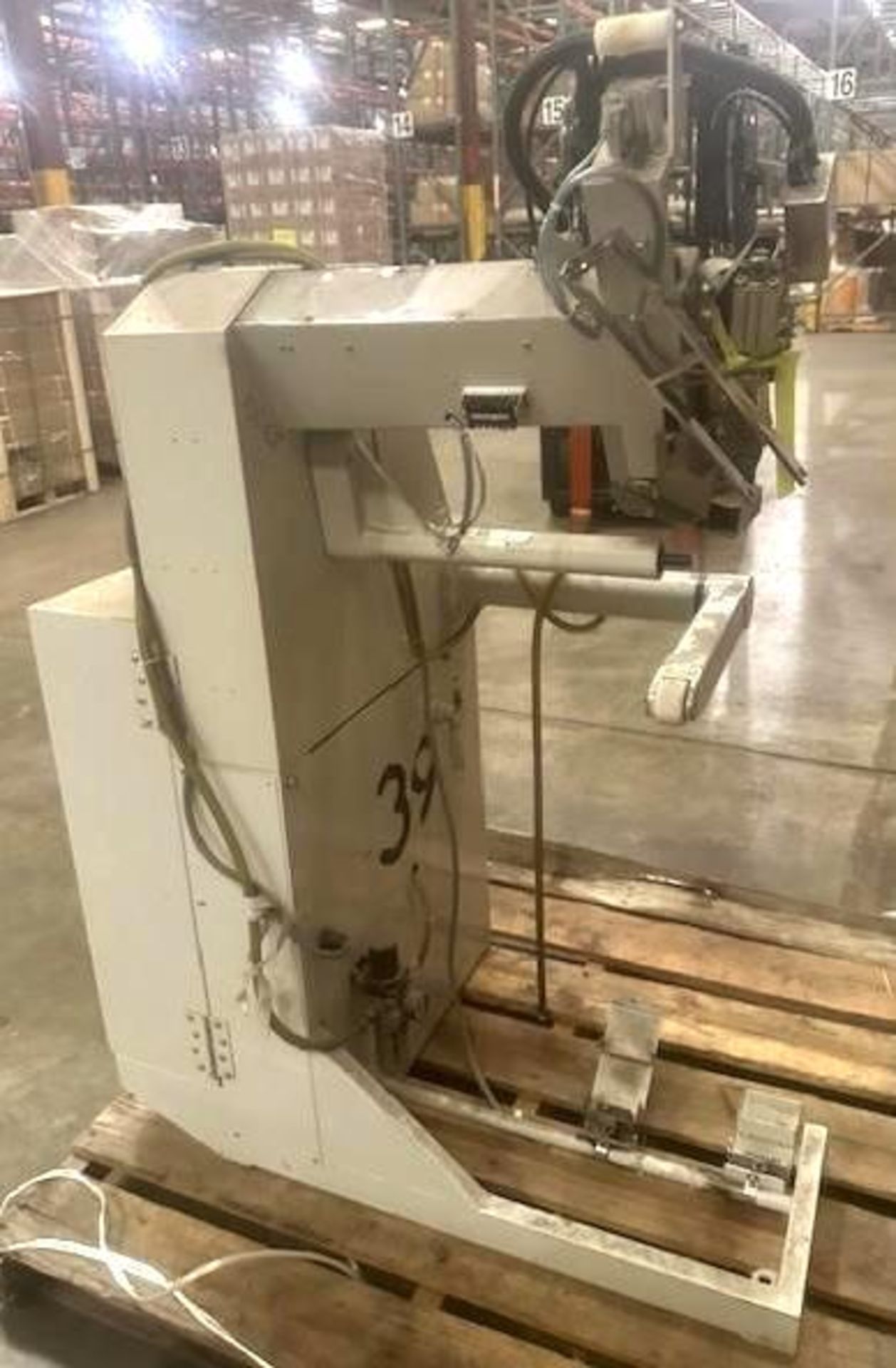 Queen Light QHP-908 Hot Melt Tape Machine - Image 3 of 8