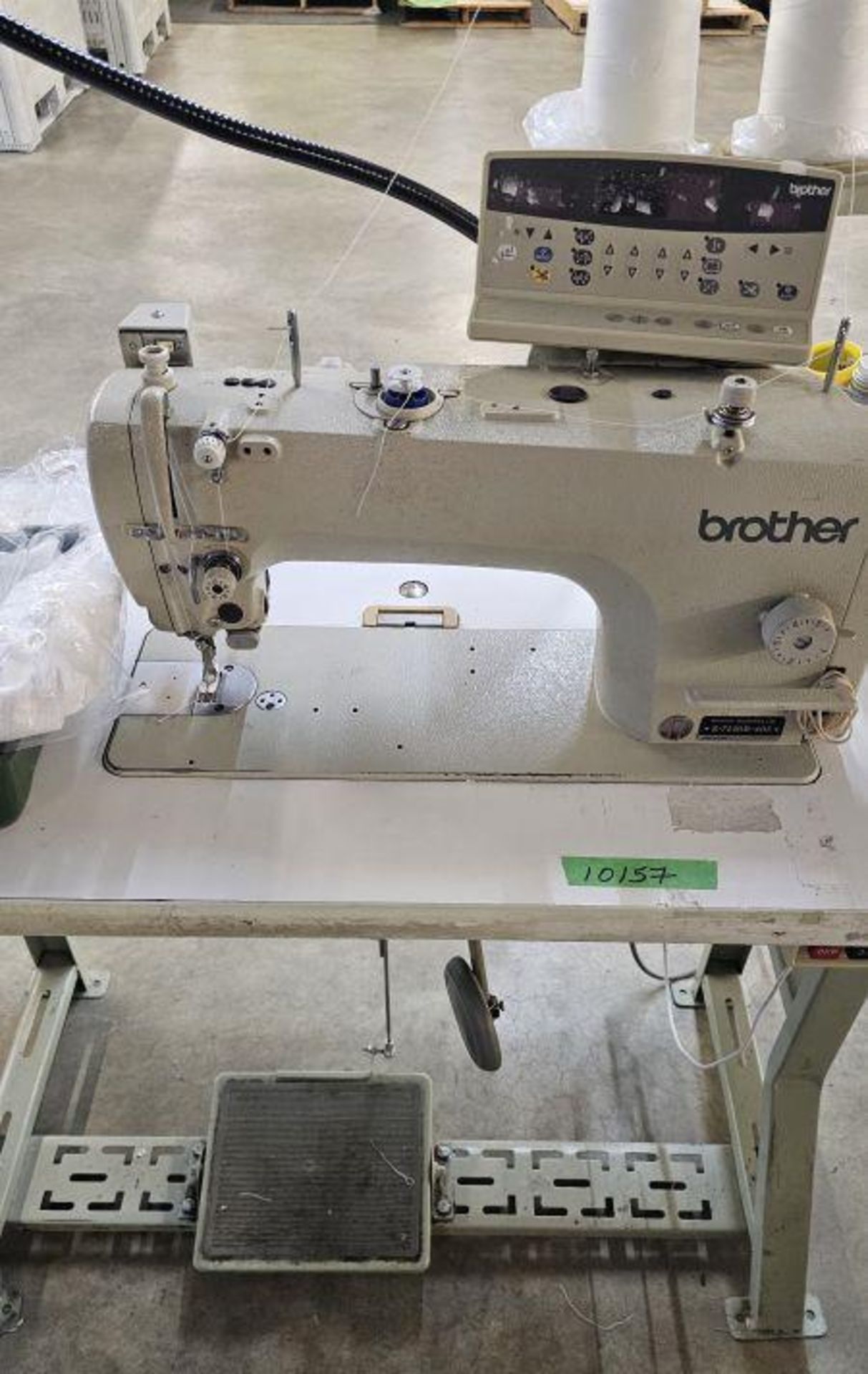 Brother S-7220B-405 Sewing Machine