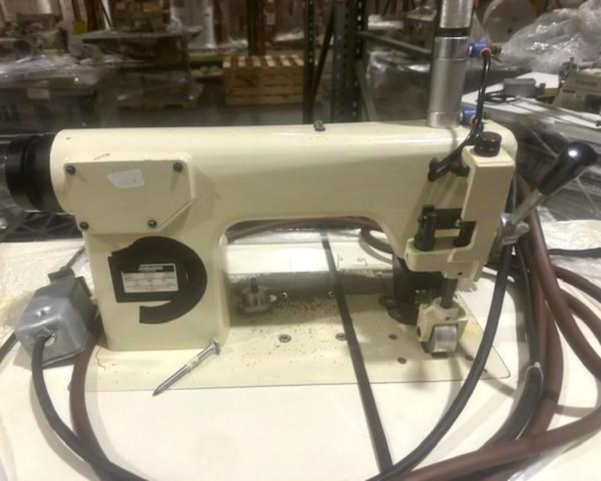 SONOBOND #SM86 Ultrasonic Fabric Bonding Machine - Image 5 of 7