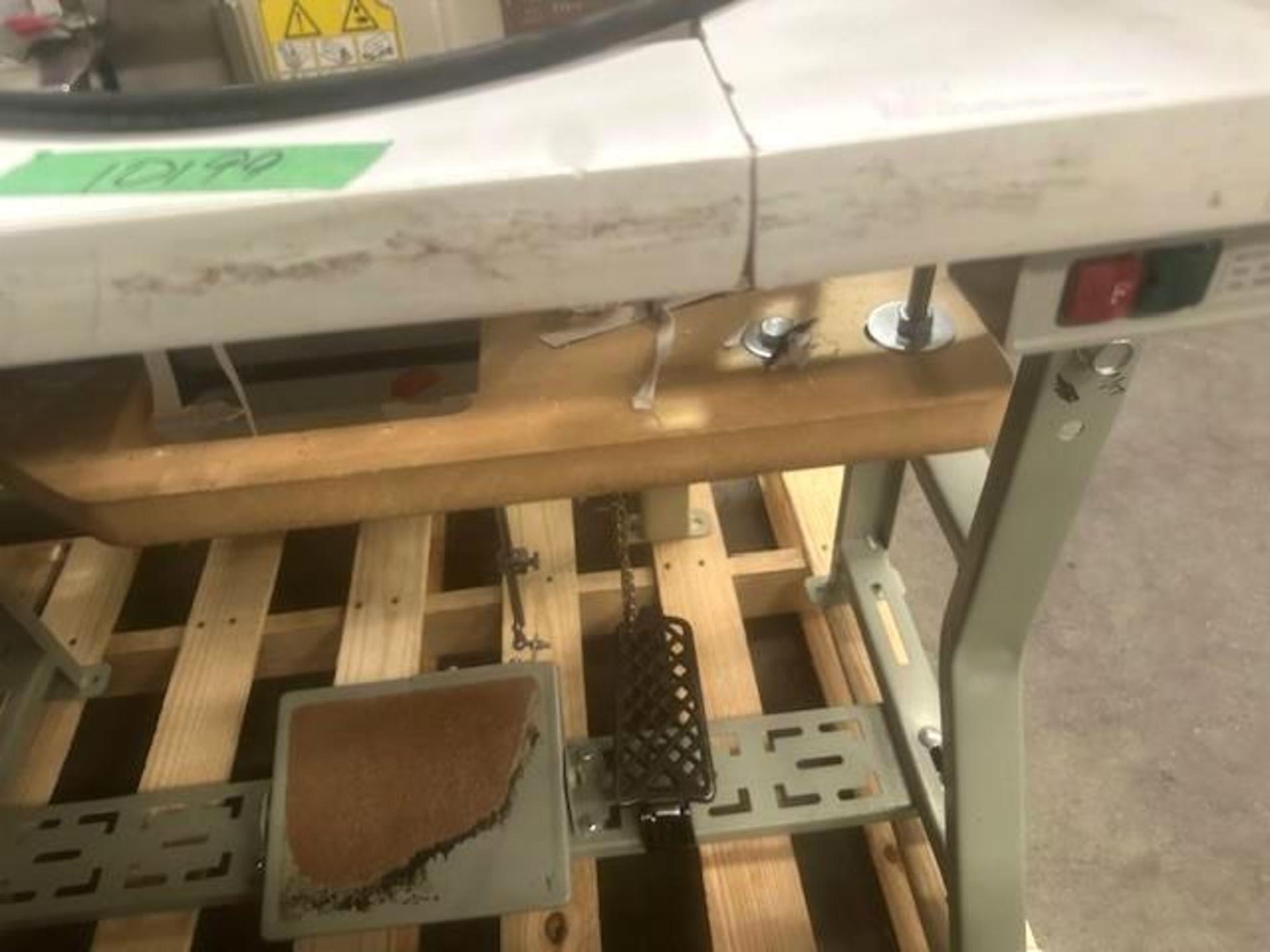 Pegasus MX5204-02-233-4 Three Thread Over Lock w/ No EXT - Image 6 of 7