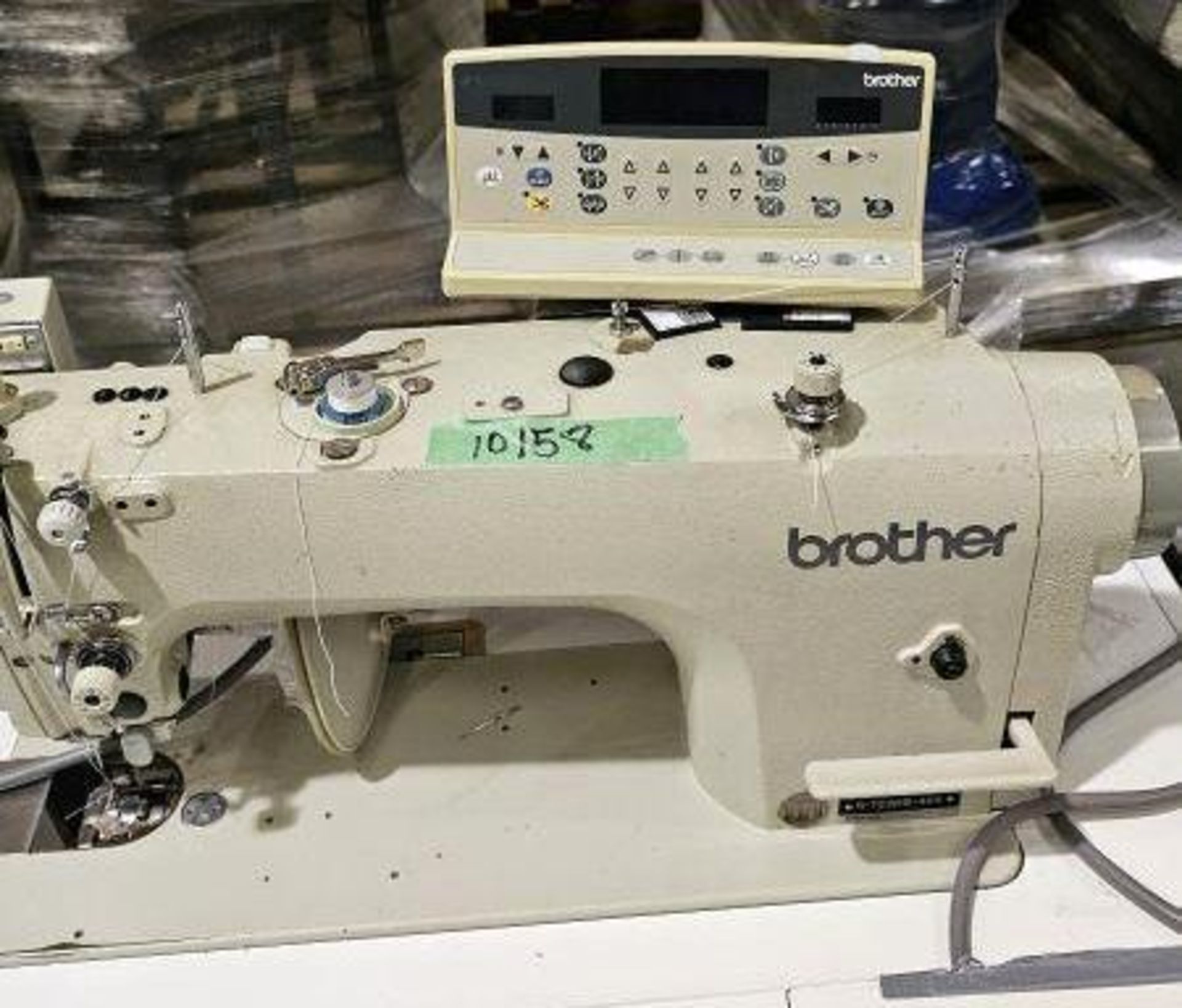 Brother S-7220B-405 Sewing Machine - Image 3 of 8