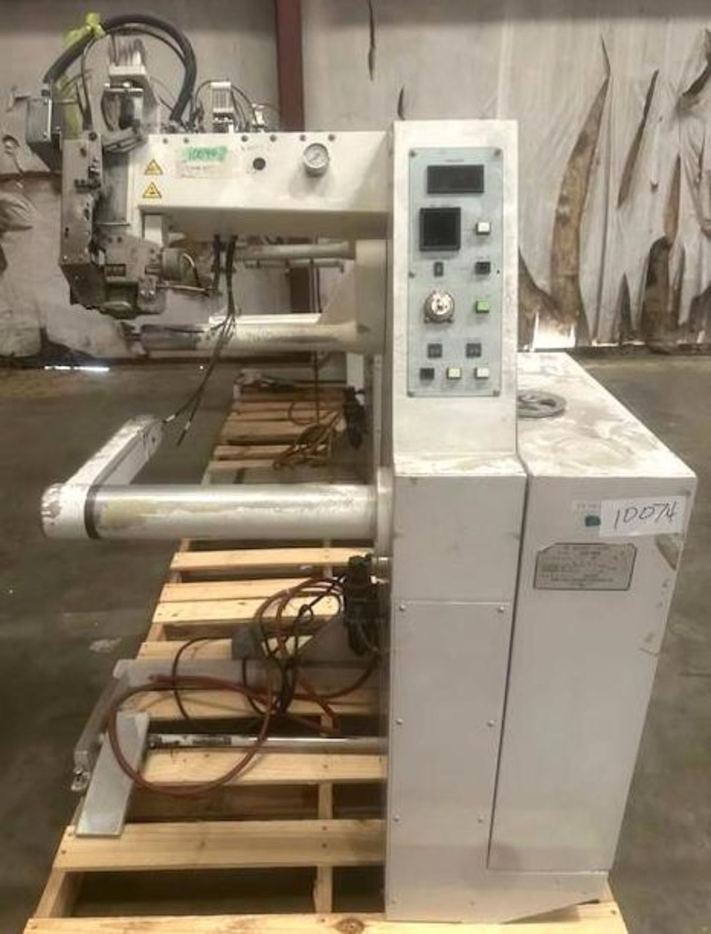 Queen Light QHP-808 Hot Melt Tape Machine