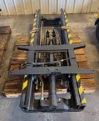 2-Stage Hyster #8811575 Forklift Mast