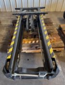 2-Stage Hyster #8811575 Forklift Mast