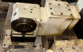 Tsudakoma #RNA-160 R Rotary Table