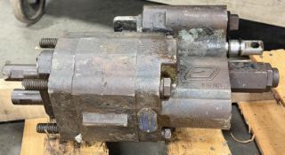 Commercial B48-11910 / C101AR-25 Pump