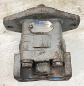 Commercial InterTech #433673326-9110-203 Gear Pump