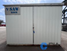 14' X 21' X 9' HIGH APPROX. DIMENSIONS SKID MOUNTED PORTABLE BUILDING, ALUMINUM SIDING, ELECTRIC, 2"
