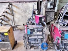 400 AMP LINCOLN DC-400 MIG WELDER WITH LN7 WIRE FEED