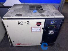 INGERSOLL RAND MODEL SSR UP6-30-125 30 HP ROTARY SCREW AIR COMPRESSOR, 53,288 RUN HOURS, 32,818 LOAD