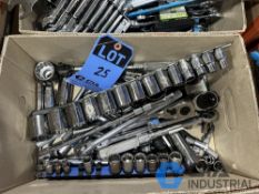 (LOT) RATCHETS AND SOCKETS