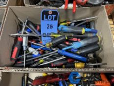(LOT) SCREW DRIVERS