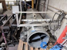 10' X 10' PAINT BOOTH WITH 2 HP BLOWER
