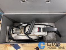 BLACK AND DECKER WORM DRIVE SAW