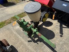 JD 71 flex one row planter