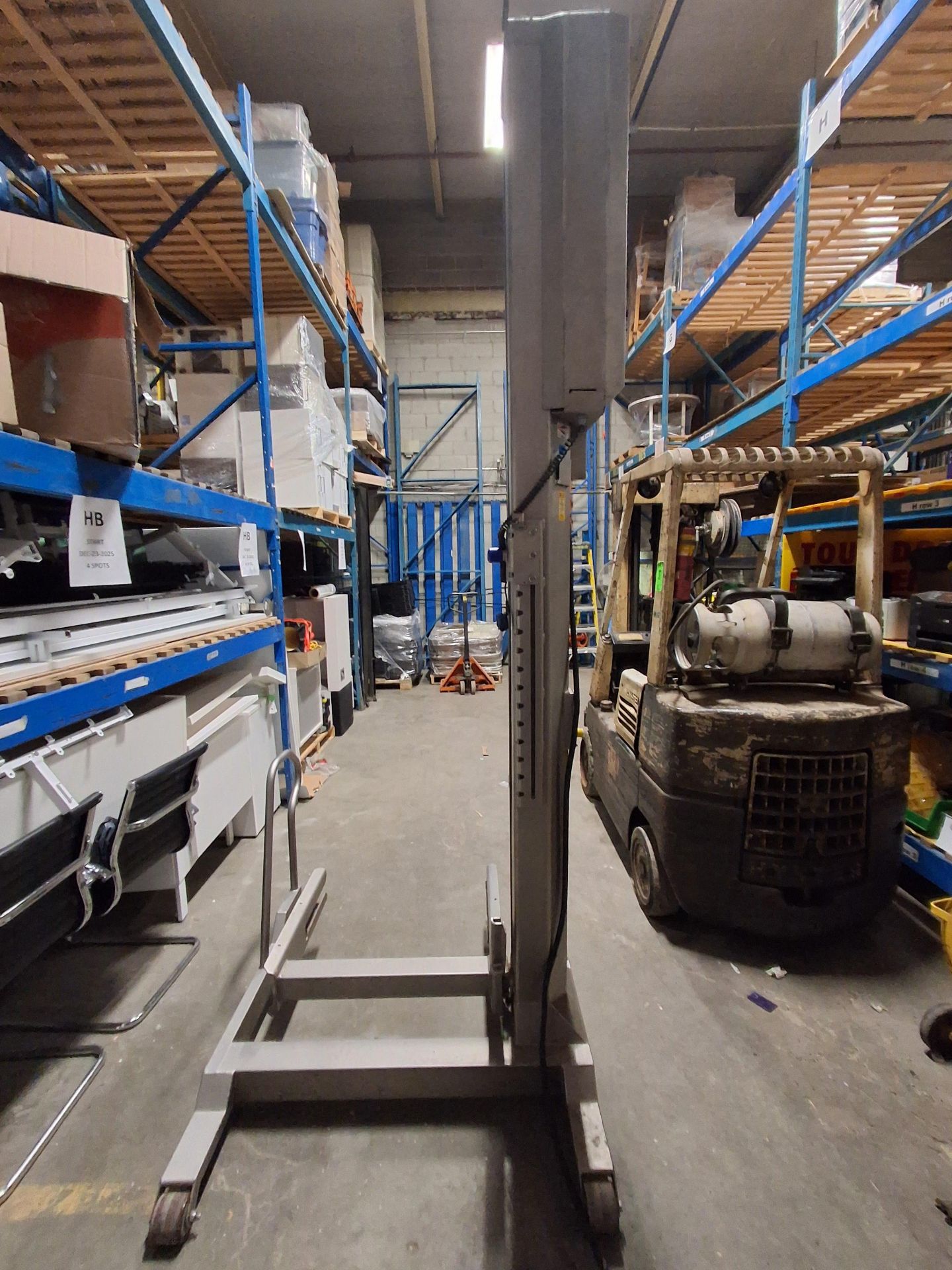 2020 NIMO Mod. SKV300-C3T-V Single Column Stainless Steel Bowl Lifter - Image 6 of 8