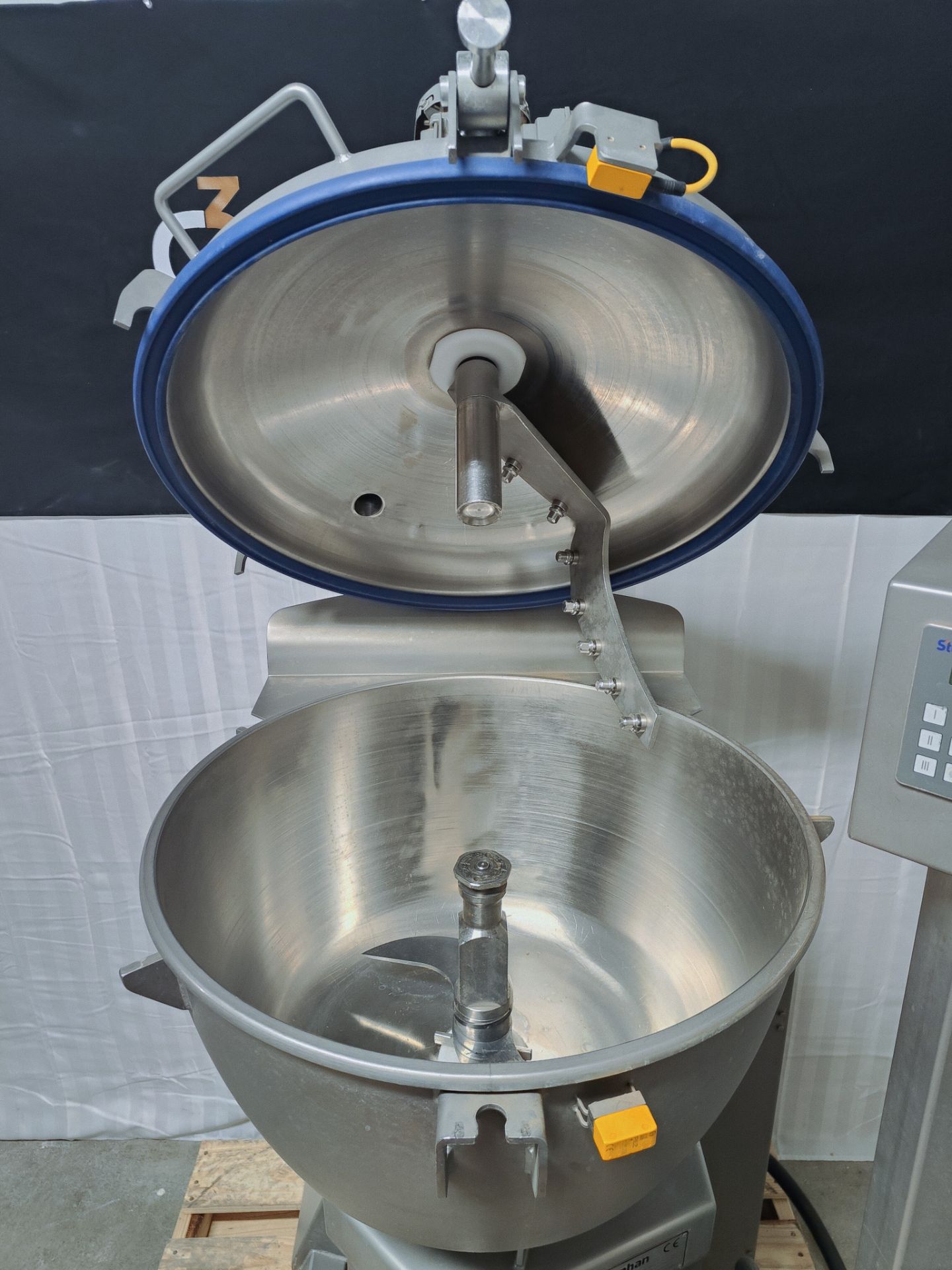 2019 Stephan Mod. UM-74-E Universal Machine Machine No: U1800673 Motor: 132L-4420 No. 8887739 Specs: - Image 11 of 12