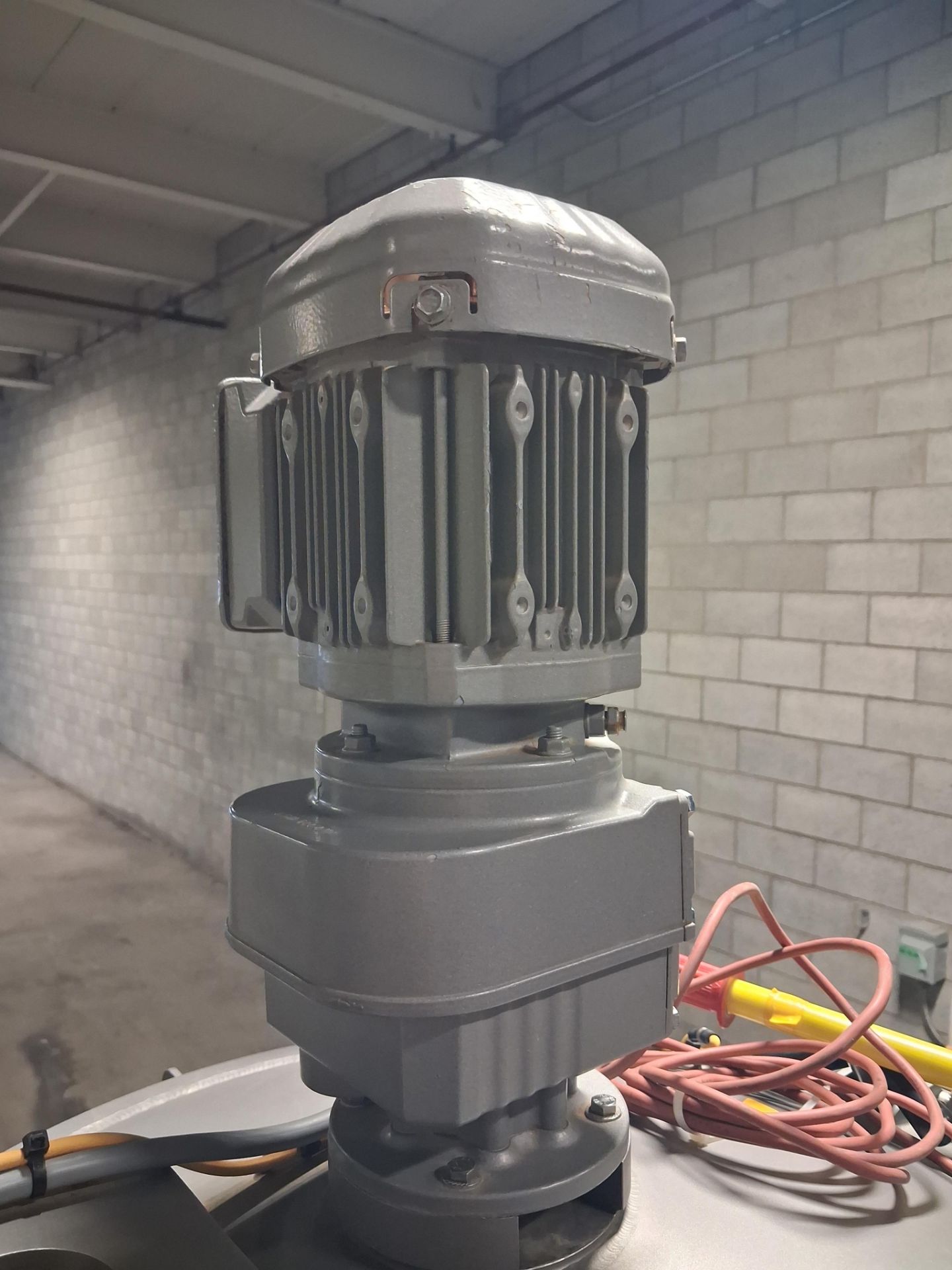 2019 Stephan Mod. UM-74-E Universal Machine Machine No: U1800673 Motor: 132L-4420 No. 8887739 Specs: - Image 9 of 11