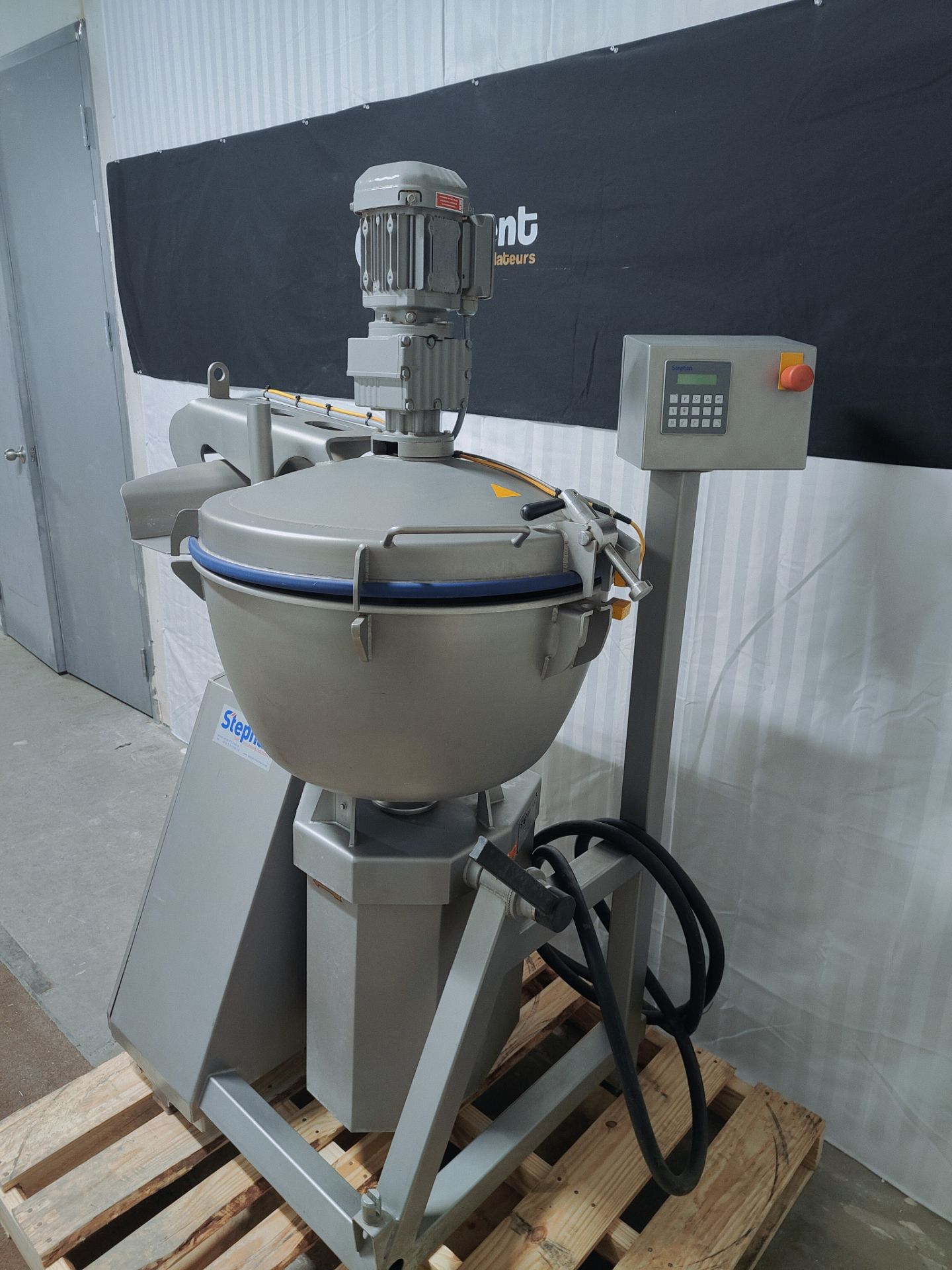 2019 Stephan Mod. UM-74-E Universal Machine Machine No: U1800673 Motor: 132L-4420 No. 8887739 Specs: - Image 2 of 12