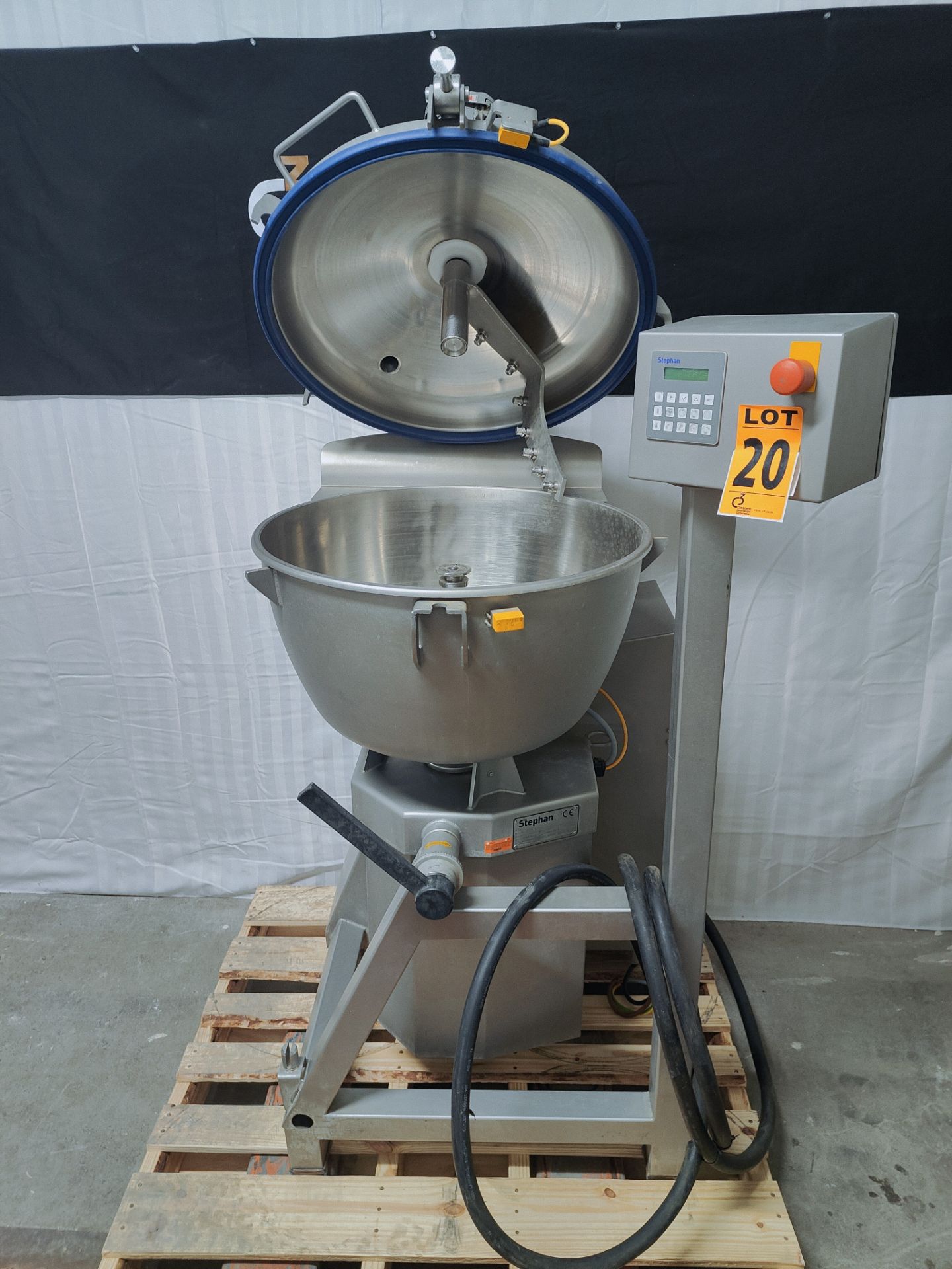 2019 Stephan Mod. UM-74-E Universal Machine Machine No: U1800673 Motor: 132L-4420 No. 8887739 Specs: - Image 10 of 12