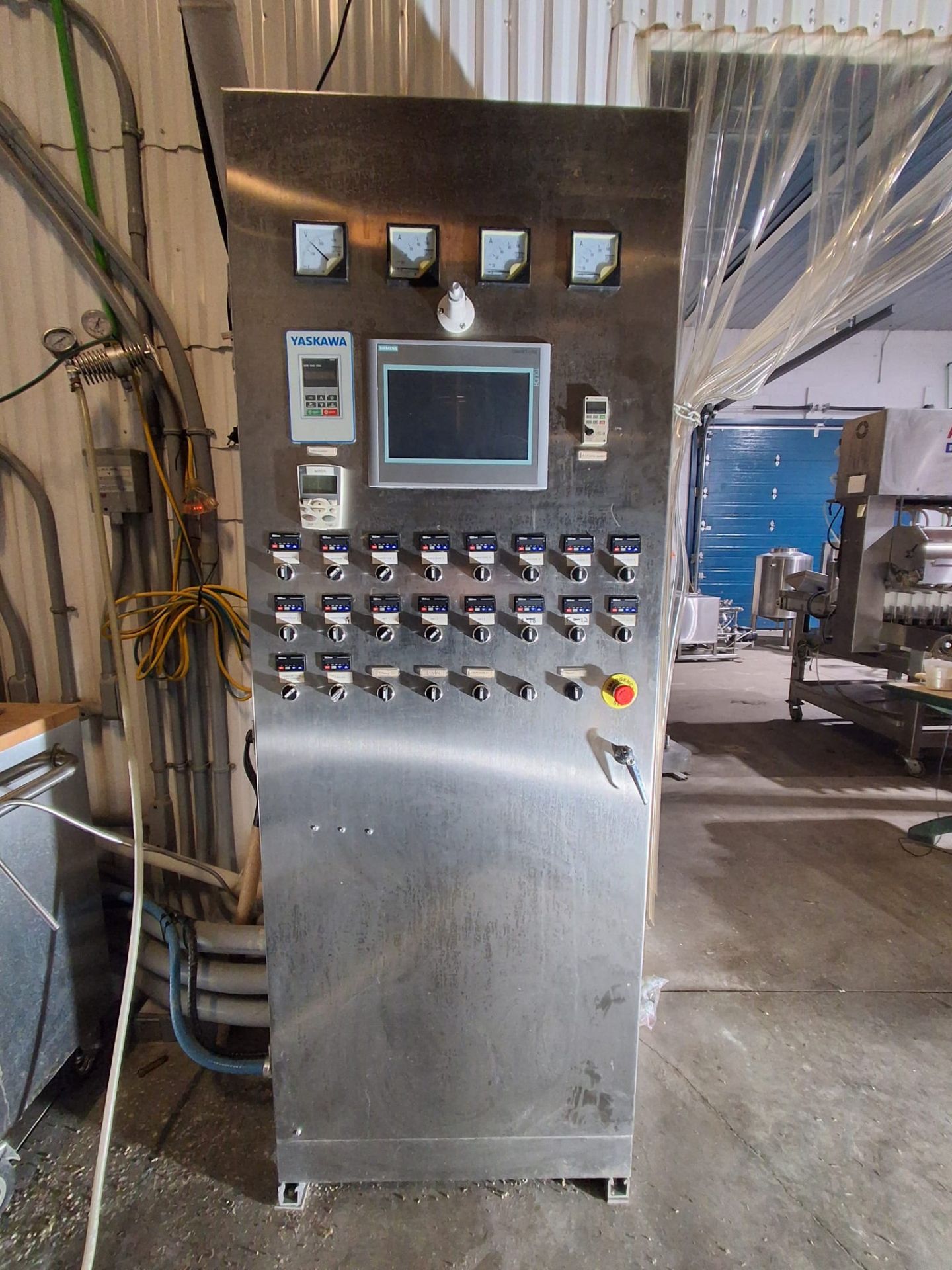 *BULK LOT* Complete 2016 HGMC Brewhouse w/ Mash & Lauter Tuns, Heat Tank, Plate Exchanger, Platform - Image 47 of 51