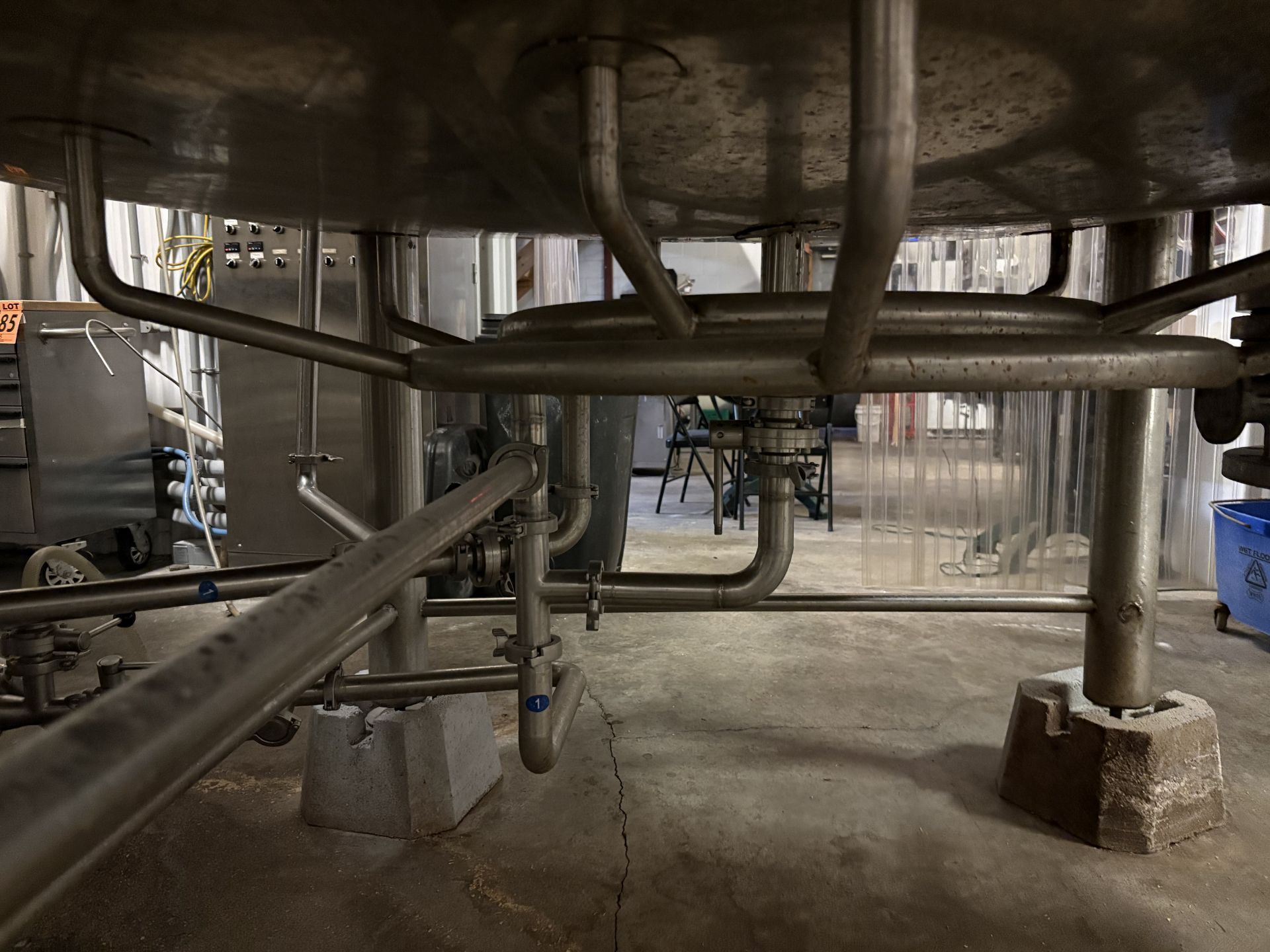 *BULK LOT* Complete 2016 HGMC Brewhouse w/ Mash & Lauter Tuns, Heat Tank, Plate Exchanger, Platform - Image 29 of 51