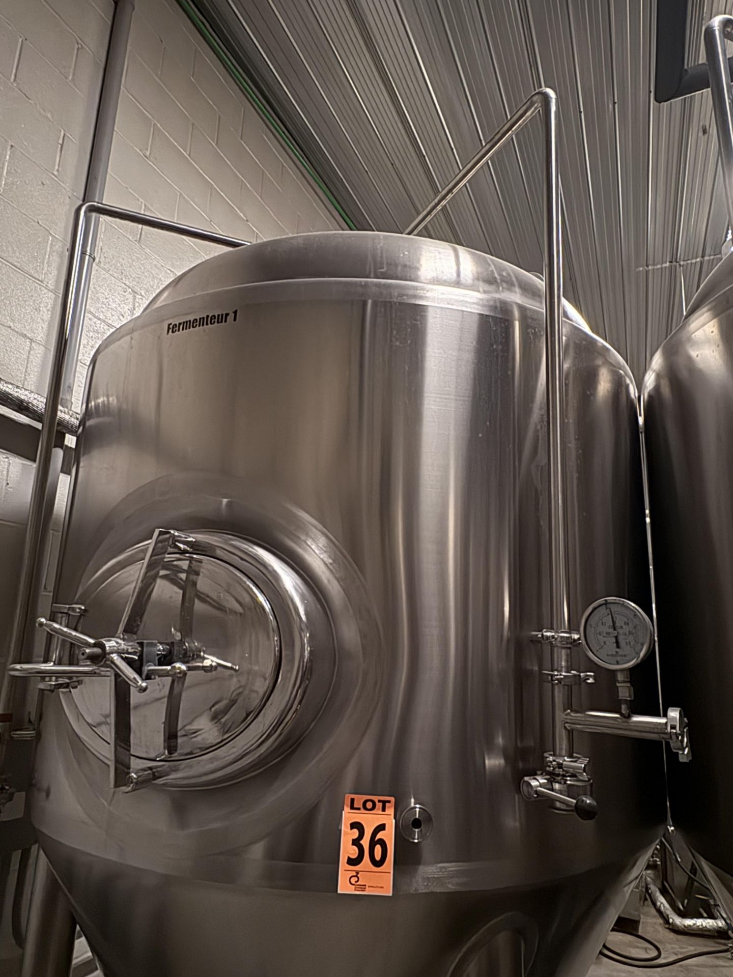 2,000 Litre HGMC Double Jacketed, Cone-Bottom Ferm. Tank, SS 304 (2016) - Image 4 of 7