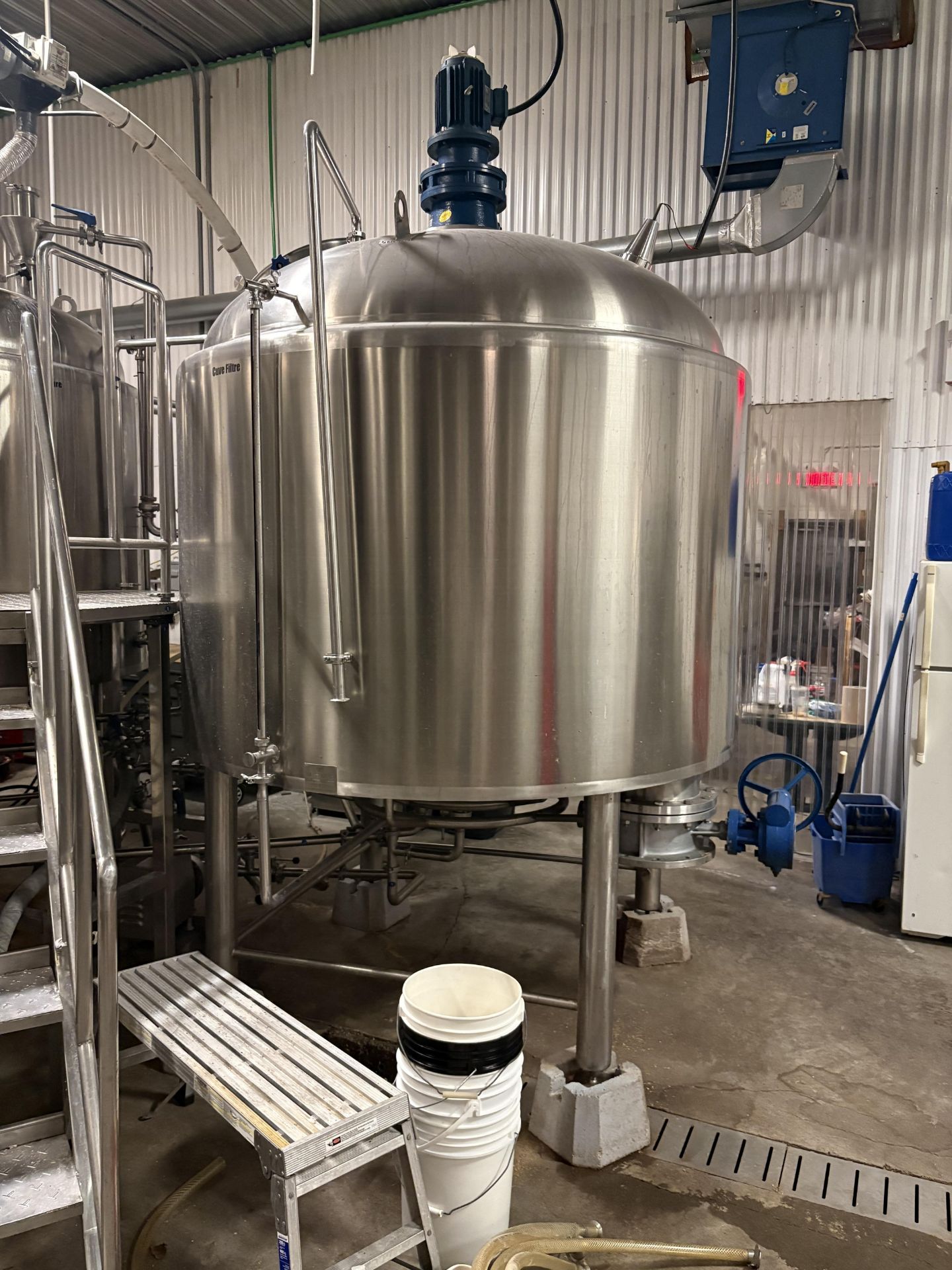 *BULK LOT* Complete 2016 HGMC Brewhouse w/ Mash & Lauter Tuns, Heat Tank, Plate Exchanger, Platform - Image 27 of 51