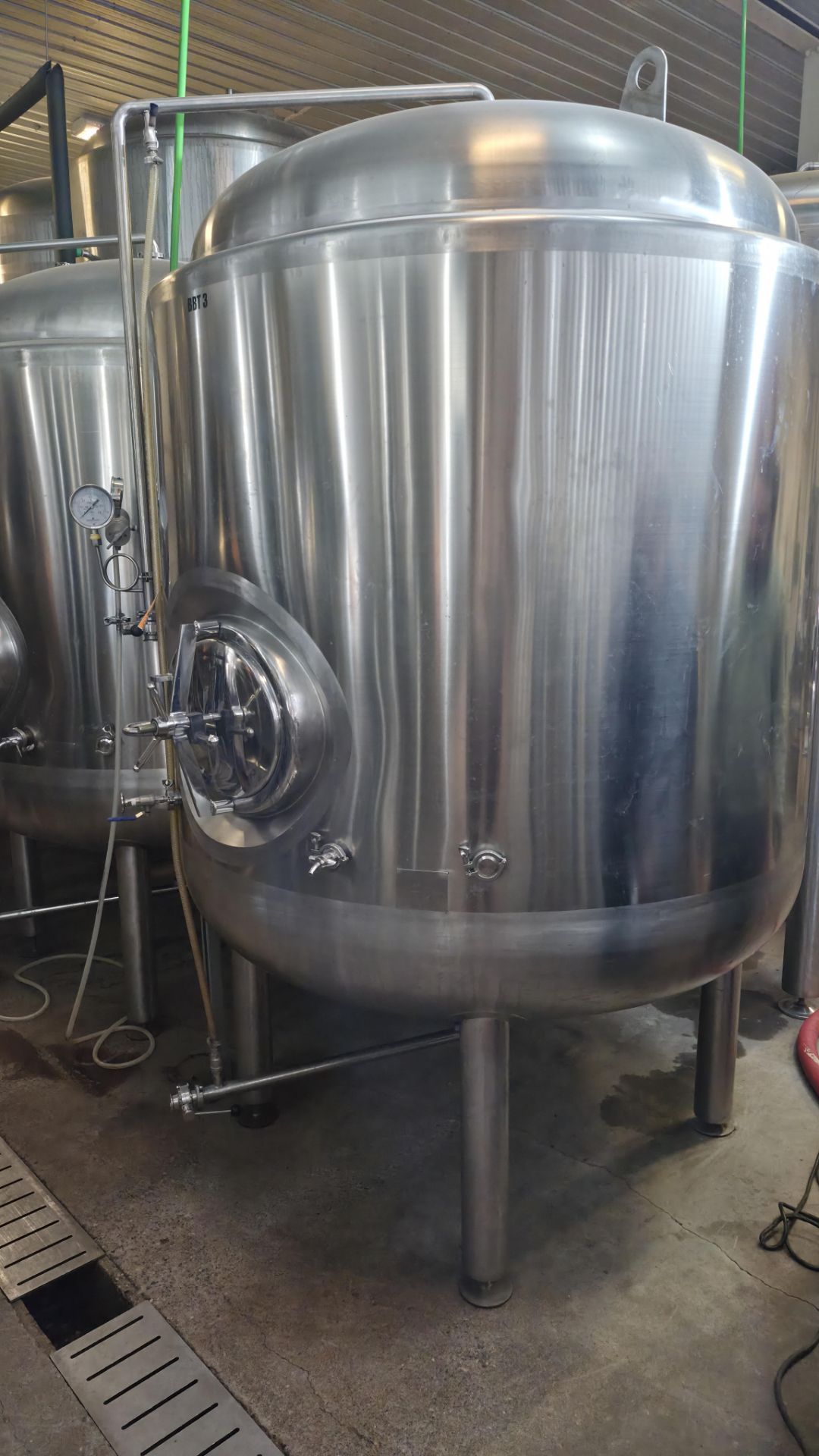 2000 Litre HGMC SS304L Double Jacketed Brite Beer Tank (2016)