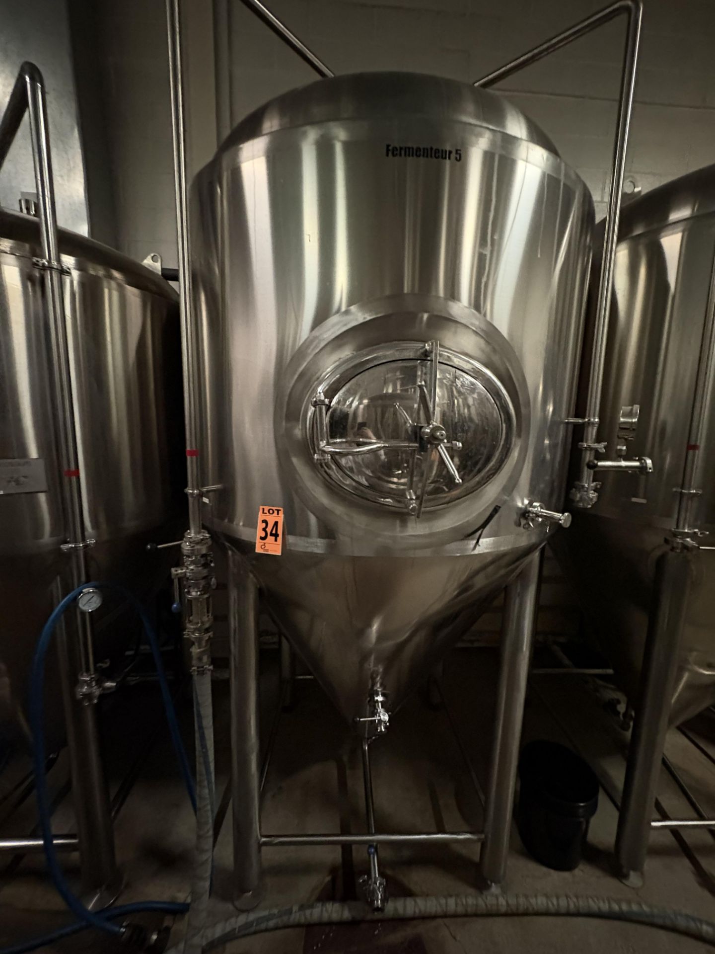 2,000 Litre Double Jacketed HGMC Cone-Bottom Fermentation Tank, CIP, Manway, SS 304 (yr. 2016) - Image 2 of 10