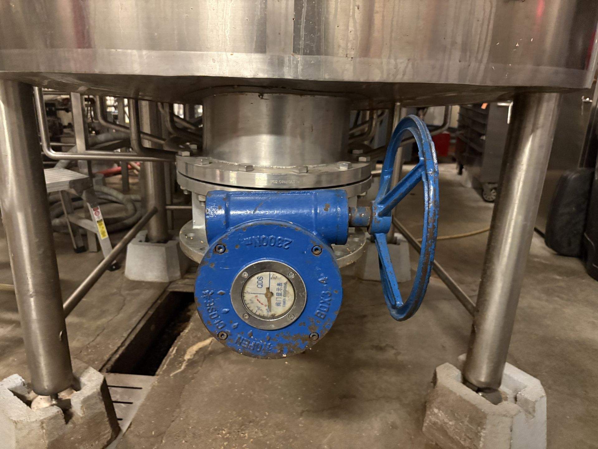 *BULK LOT* Complete 2016 HGMC Brewhouse w/ Mash & Lauter Tuns, Heat Tank, Plate Exchanger, Platform - Image 30 of 51