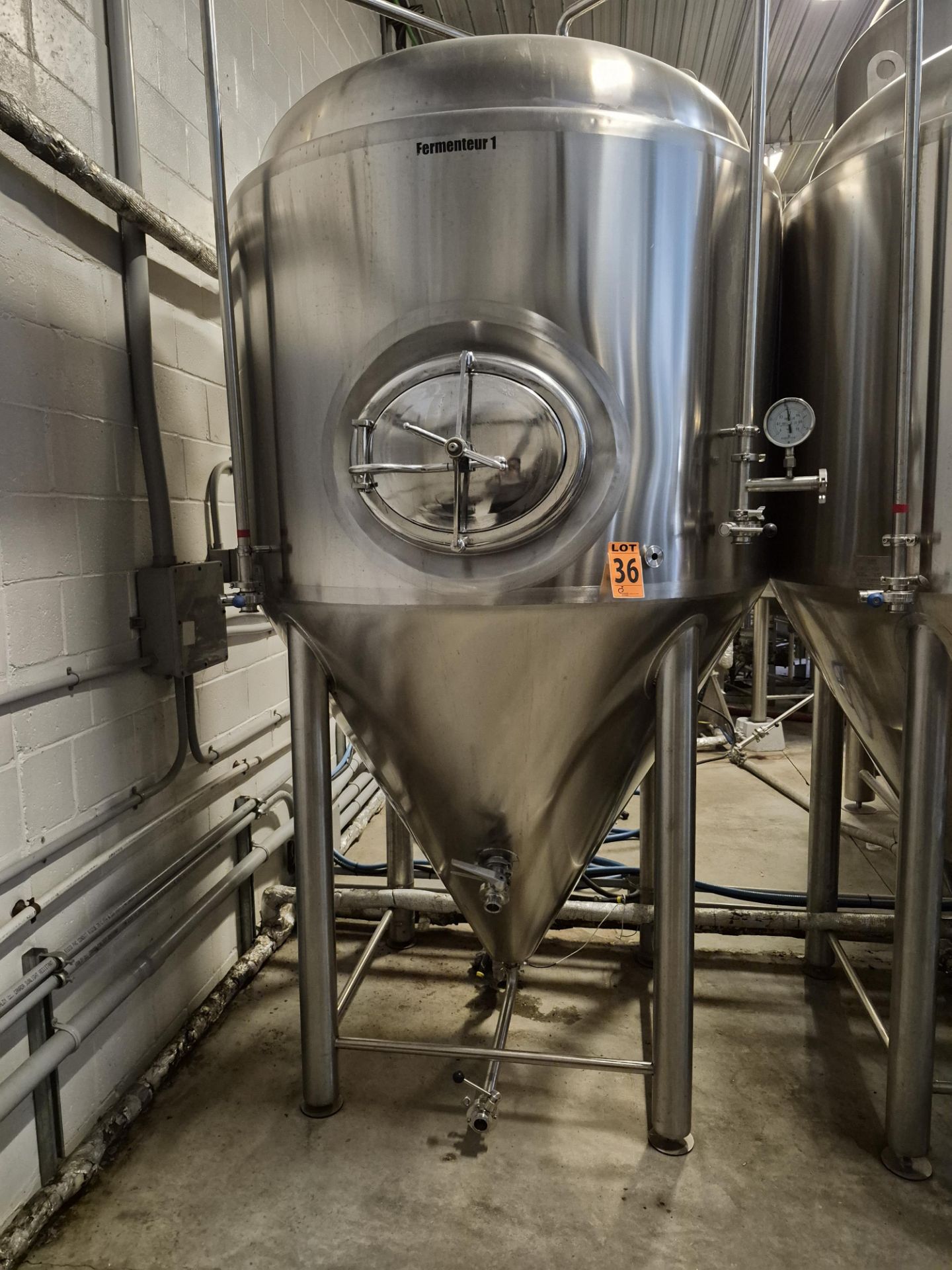 2,000 Litre HGMC Double Jacketed, Cone-Bottom Ferm. Tank, SS 304 (2016)