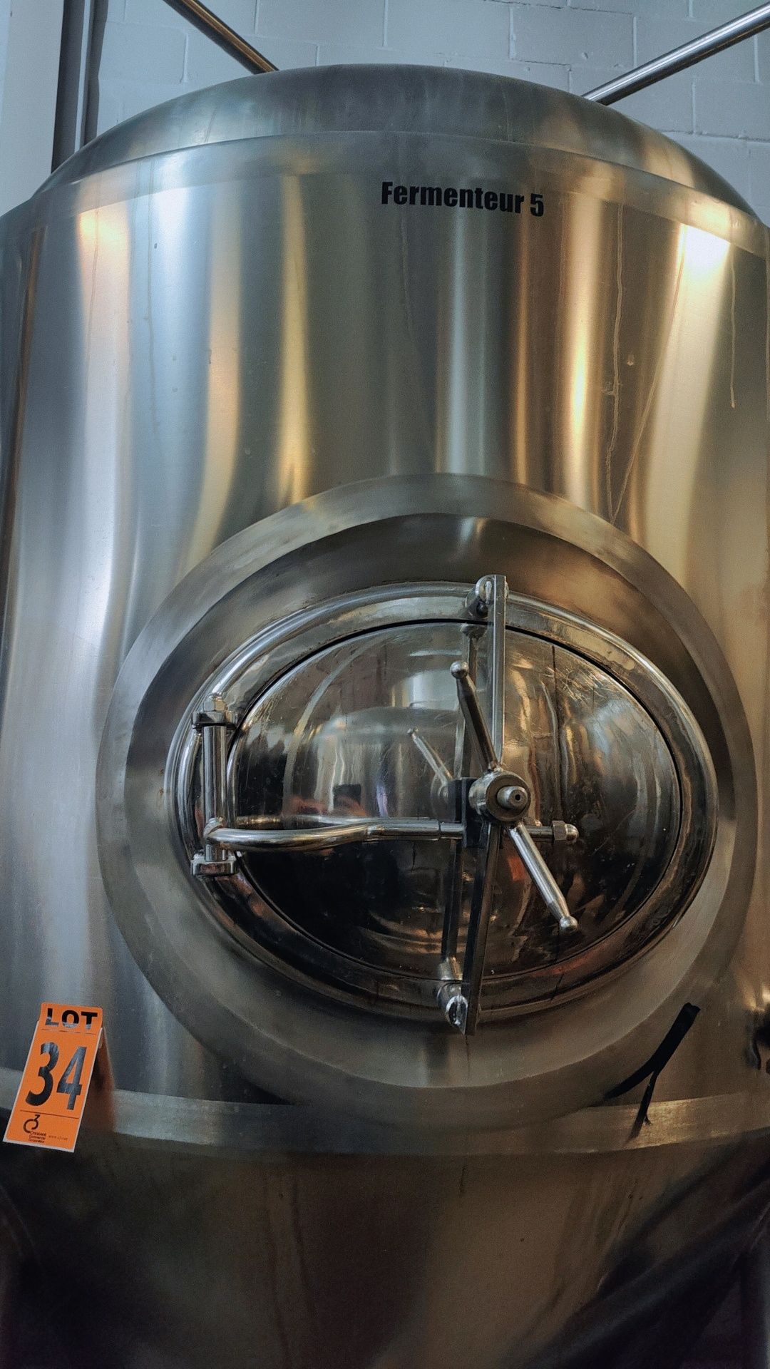 2,000 Litre Double Jacketed HGMC Cone-Bottom Fermentation Tank, CIP, Manway, SS 304 (yr. 2016) - Image 5 of 10