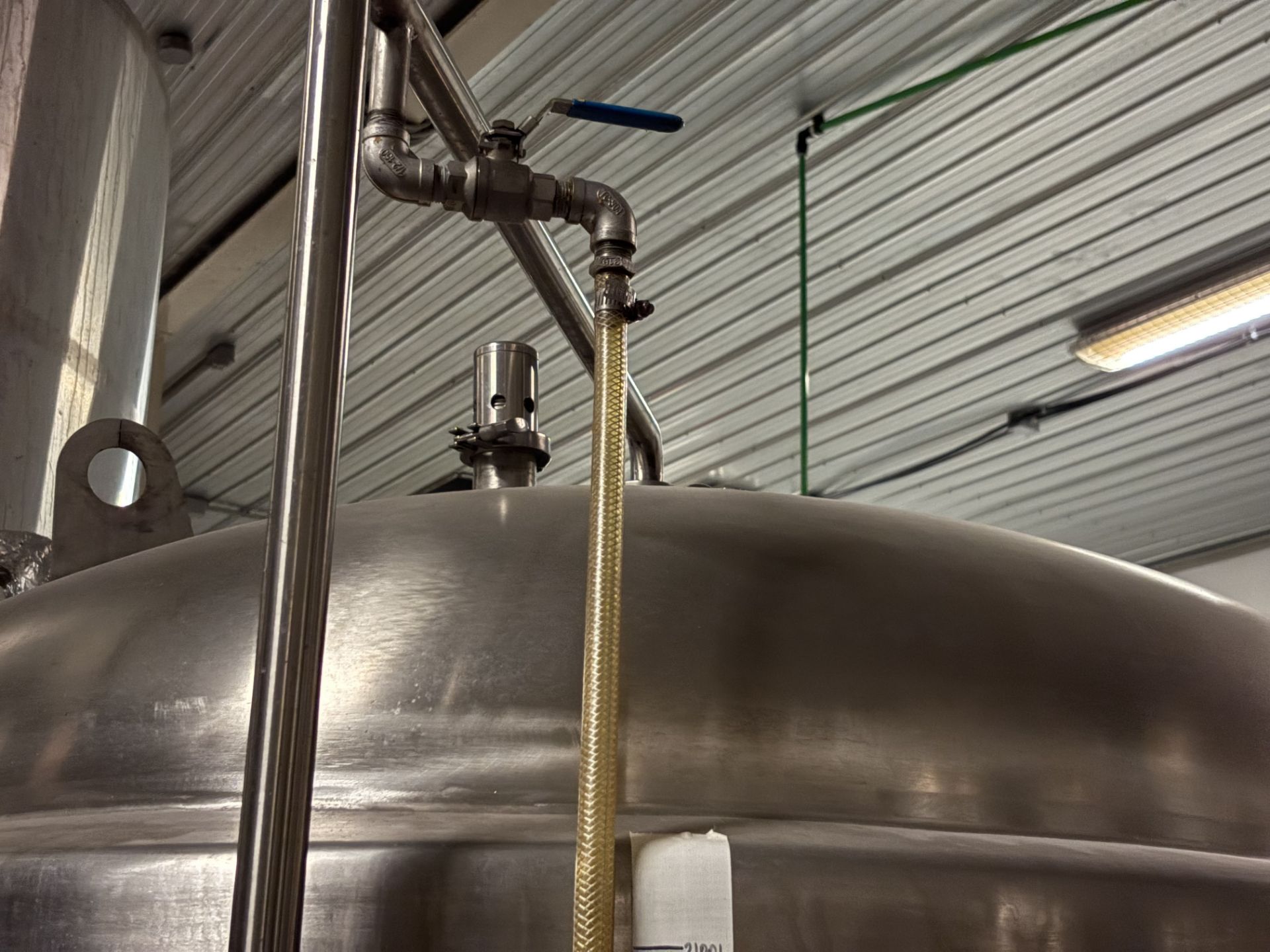 2,000 Litre HGMC SS304 Double Jacketed Brite Beer Tank / BBT (2016) - Image 5 of 7