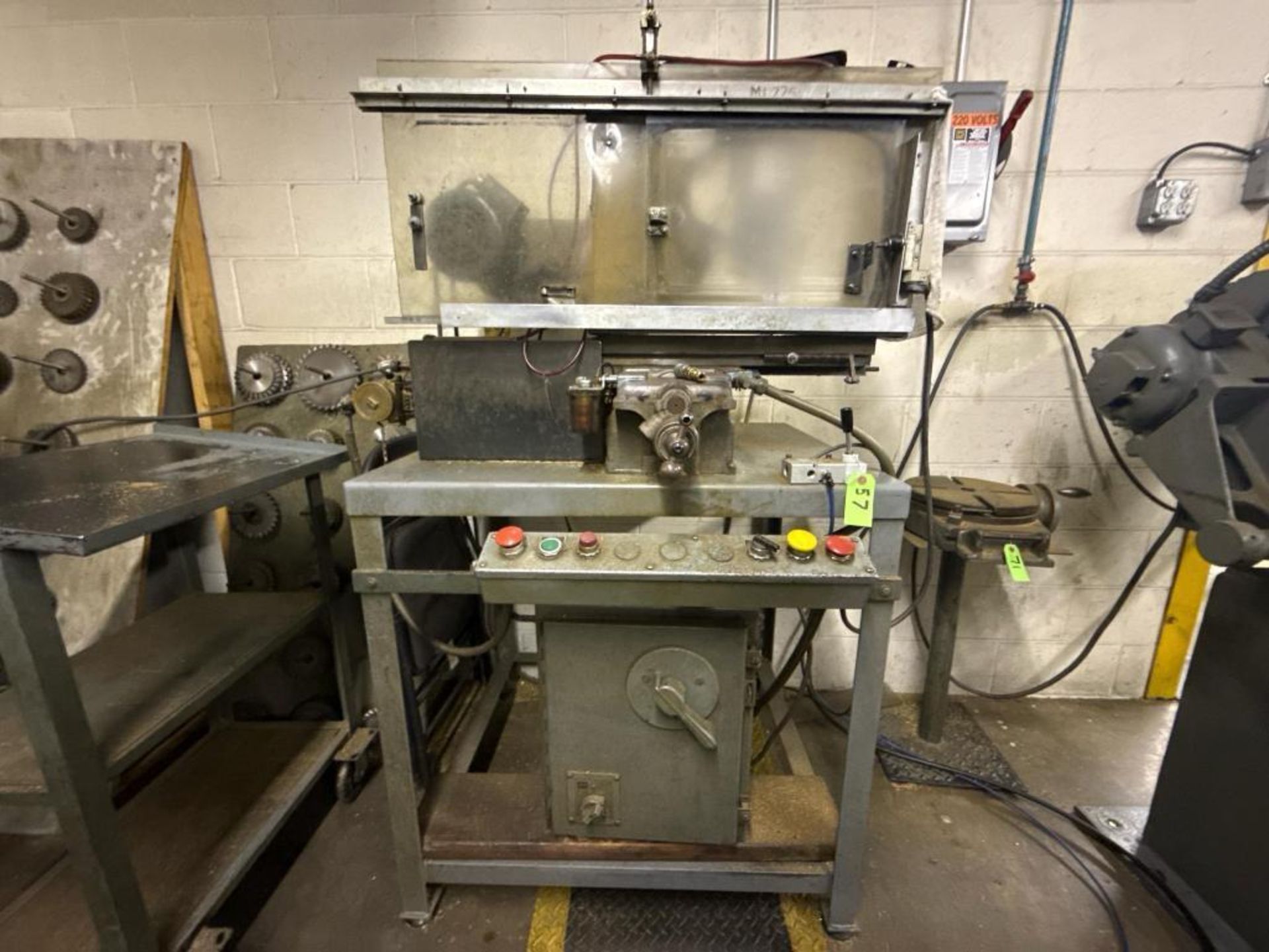 Barker Machine BARKER Model AM Horizontal Milling Machine; S/N 1285 INVENTORY NUMBER: 57