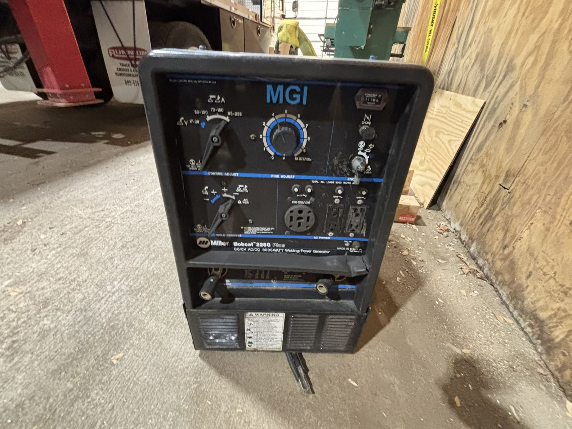 Miller Bobcat 225G plus CC/CV, AC/DC, Wedler, 8000 Watt Generator - Image 3 of 3