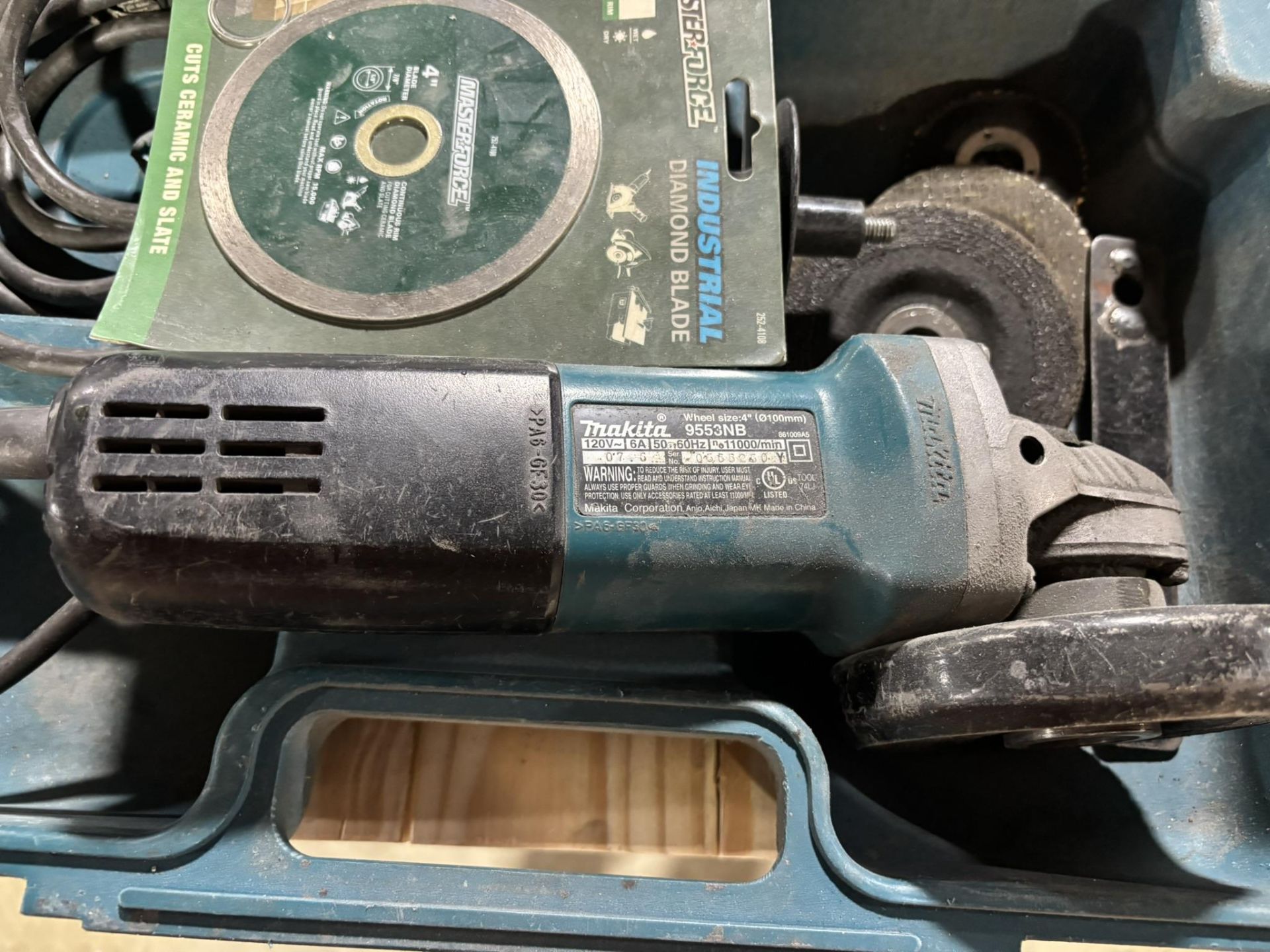 Makita Model 9553NB 4" Corded Grinder - Image 2 of 2